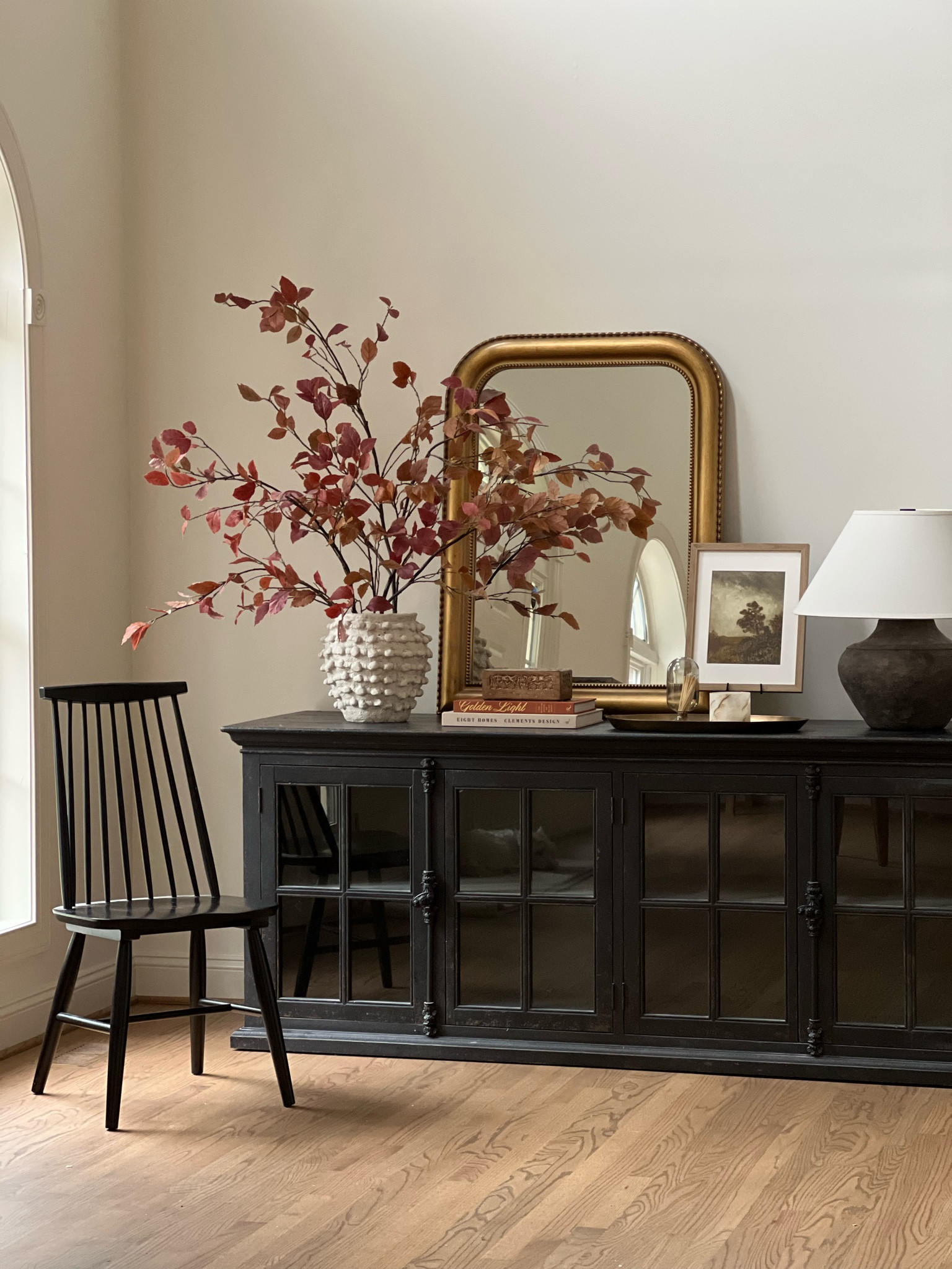 Run! My huge statement branches are 20% off making them under $30 

They’re 66” tall 😳 could be used here with vaulted ceiling or with a floor vase!!!

#LTKFallSale #LTKHome #LTKStyleTip