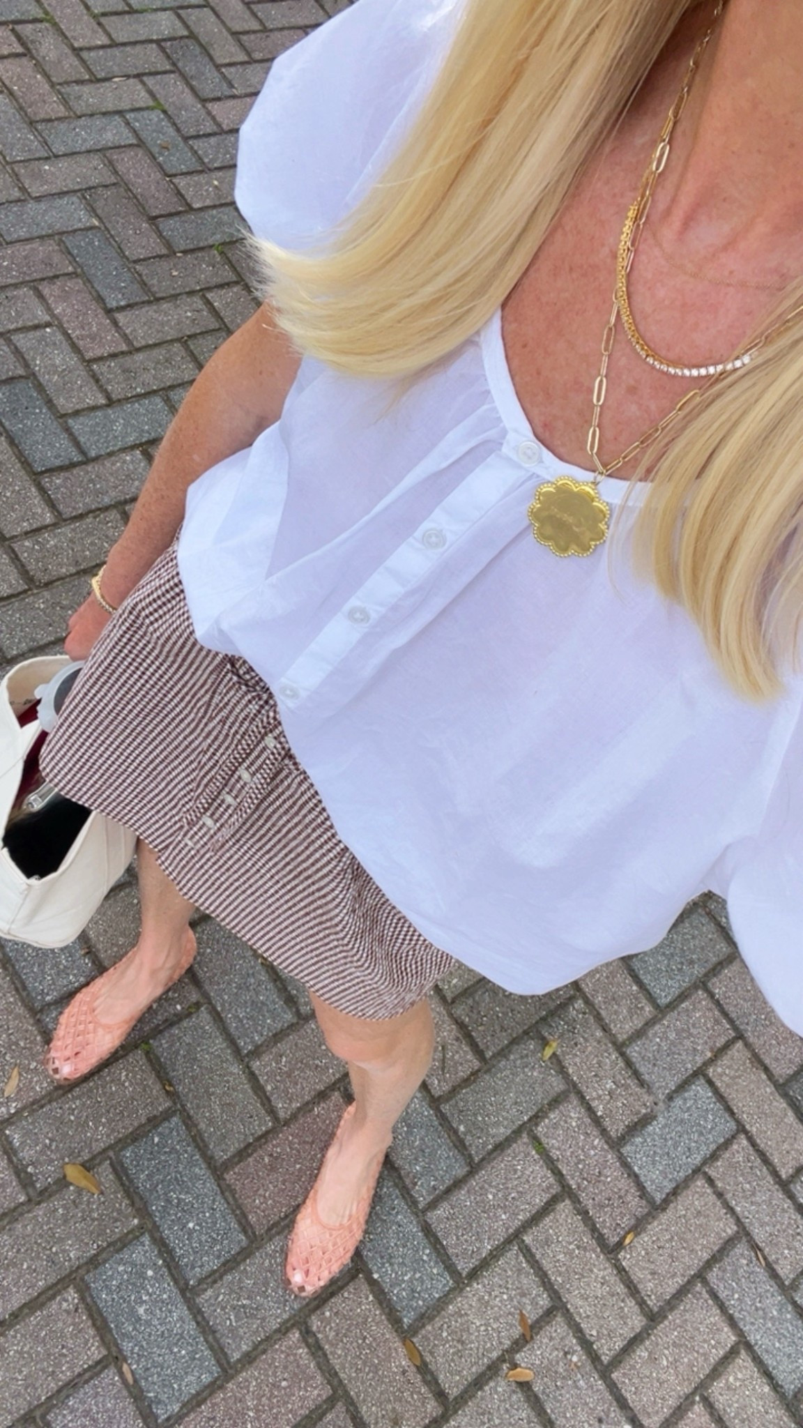 Old Navy top I own in 4 colors. Hands down my most worn top - multiple times a week, it’s that good! Small in the top, xsmall in the skirt. 