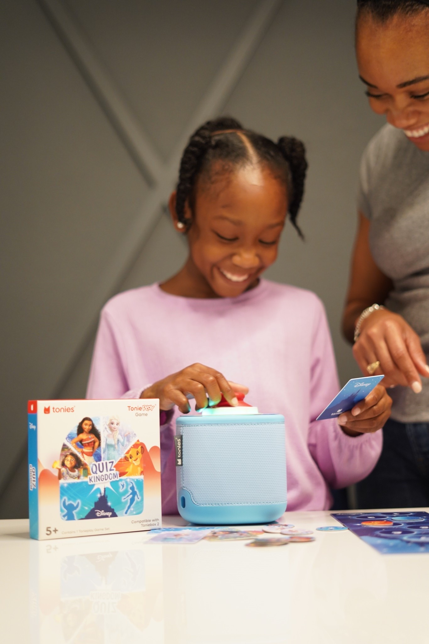 #AD Toniebox 2 lets kids take the lead in playtime! 🎶✨ With Tonieplay, they can play on their own or challenge family and friends. The easy controller is made just for little hands — turn it, press it, and play! From Moana to Mickey, the Disney Quiz Kingdom Game has 500 fun trivia questions to discover the biggest Disney fan at home. Find this and more Tonieplay games at your local Target!

#tonies #toniebox2 #WhereWillListeningTakeYou #targetpartner #target
@tonies.us @target

#LTKKids #LTKHoliday #LTKGiftGuide