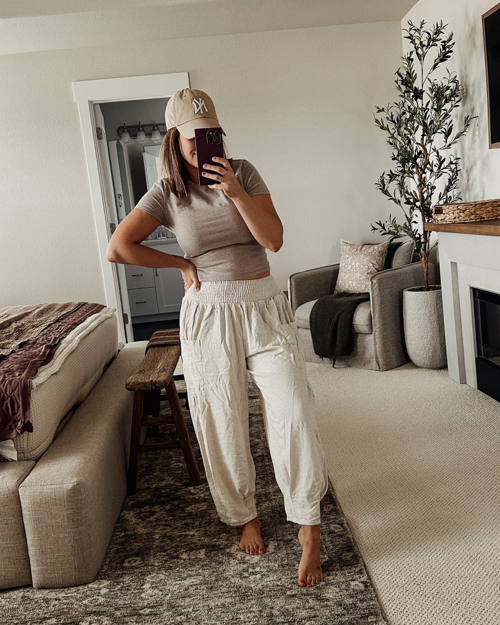 Livinggggg in these pants. I’m wearing a small- all my short girlies give them a wash and a dry then decide if you want to keep them- they were huge on me and obnoxiously long but once I washed and dried them they’re a much better length! Shirt is a mediumm

#LTKFindsUnder50 #LTKStyleTip #LTKPetite