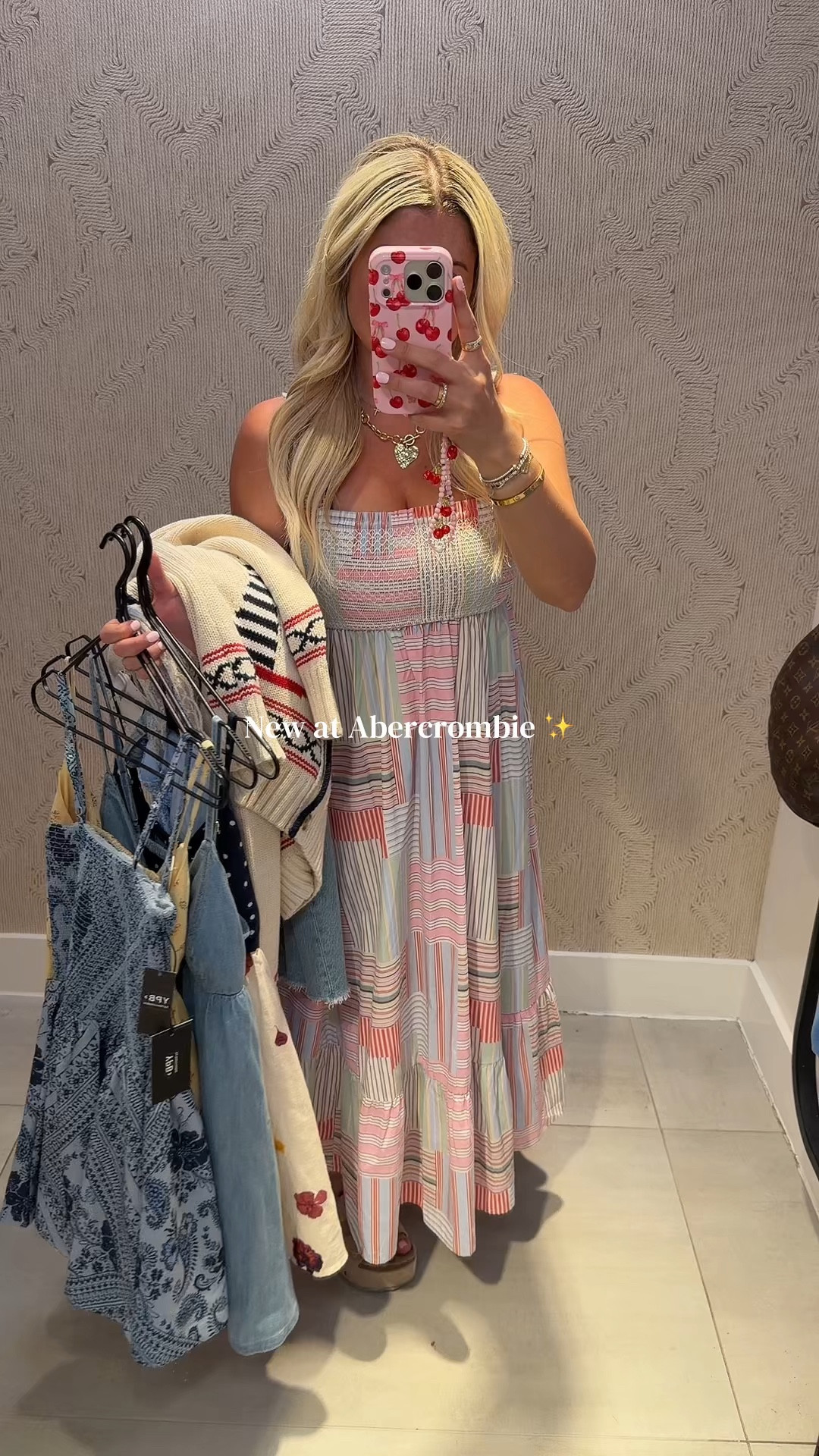 New at @abercrombie 
Size small
Spring outfits
Vacation, date night outfits 