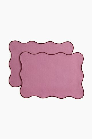 H & M - 2-pack scallop-edged place mats - Purple | H&M (UK, MY, IN, SG, PH, TW, HK)