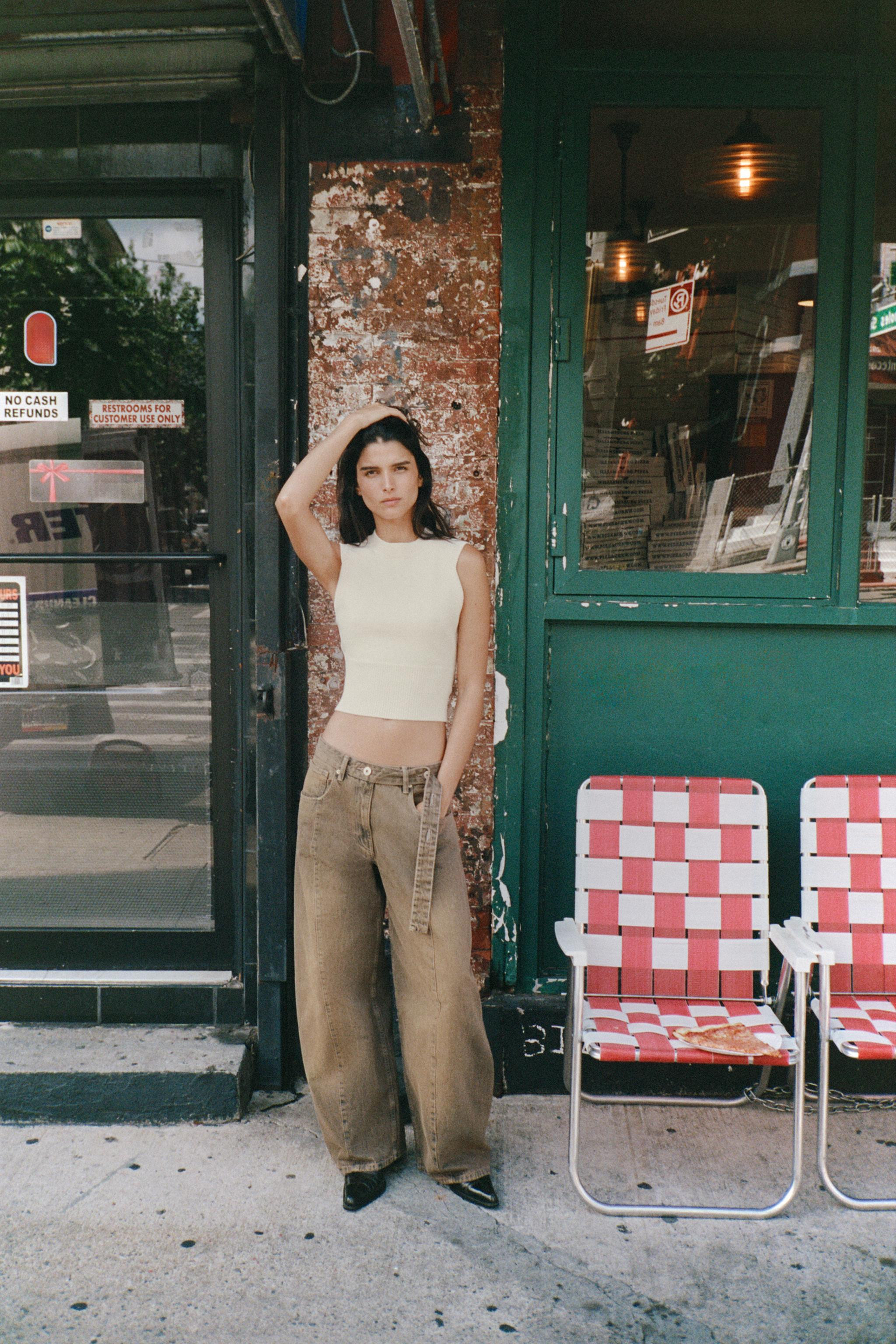 SLEEVELESS KNIT TOP | Zara UK