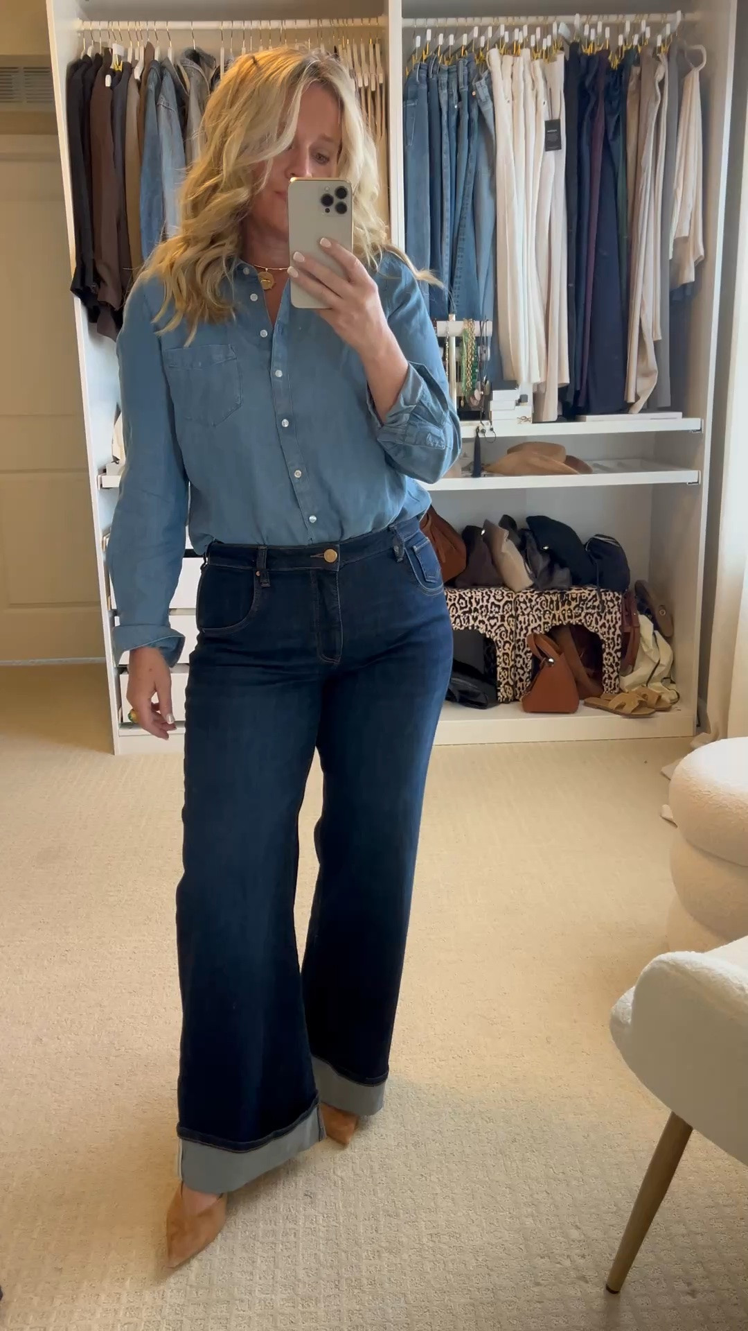 ✨Tap the bell, save and ❤️ start here over 40 fashion, midlife style, midsize fashion and luxury looks for less.  

Summer transition to fall outfit

Nordstrom

⬇️Sizing information:
10 jeans size down top medium (size down if in between sizes.)

👑 Helping you look good, feel good.-Lindsey Denver   Check back daily for belly-friendly style, confidence, and Outfit Physics™.

#LTKOver40 #LTKMidsize #LTKPlusSize