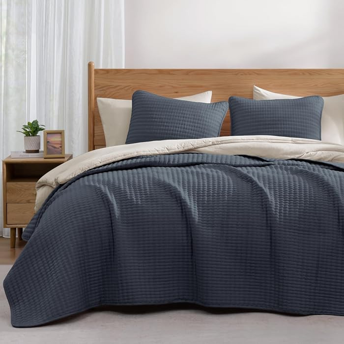 King Size Quilt-Lightweight Blue Grey Bedspreads King Quilt Bedding Set | Amazon (US)