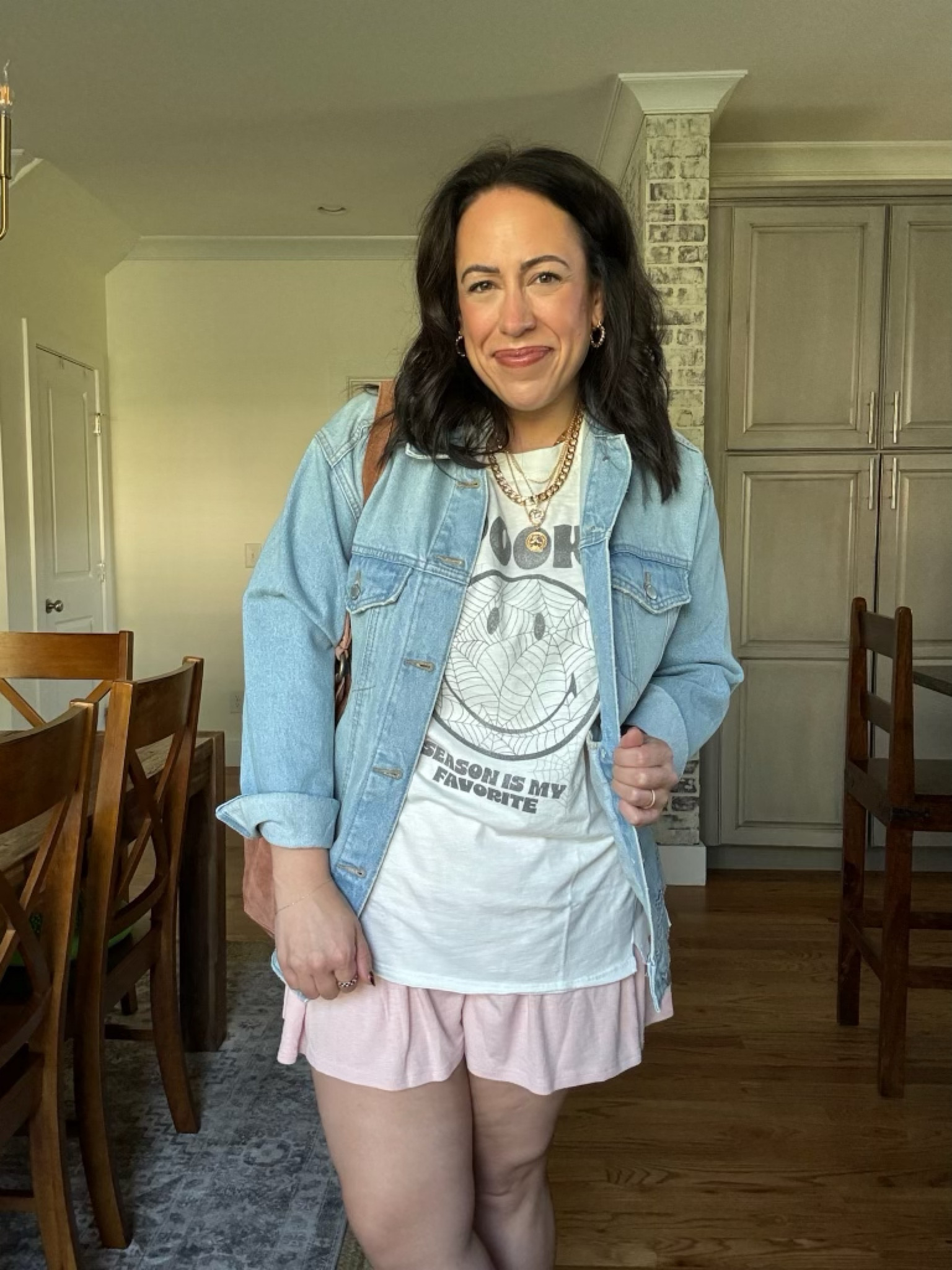 Midsize aerie outfit idea! 

midsize style, loungewear, size 12, size 14, sweatsuit, matching set, tennis skirt, sweat shorts, sweatpants, graphic tee 

#LTKSeasonal #LTKMidsize #LTKFindsUnder50