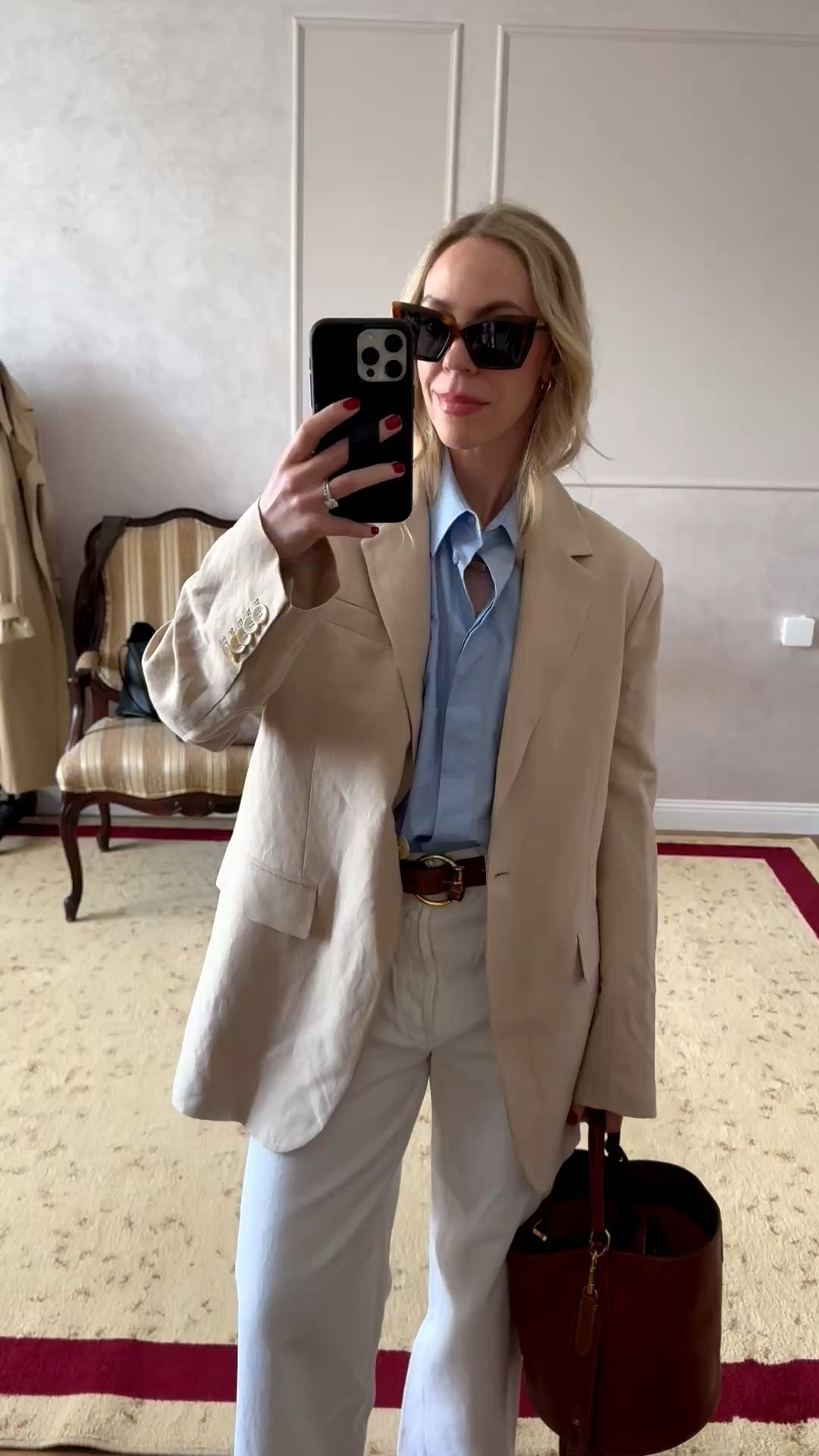 Business casual, work outfit, linen blazer, blue button down shirt, AGOLDE white baggy jeans 

#LTKOver40 #LTKWorkwear #LTKSeasonal