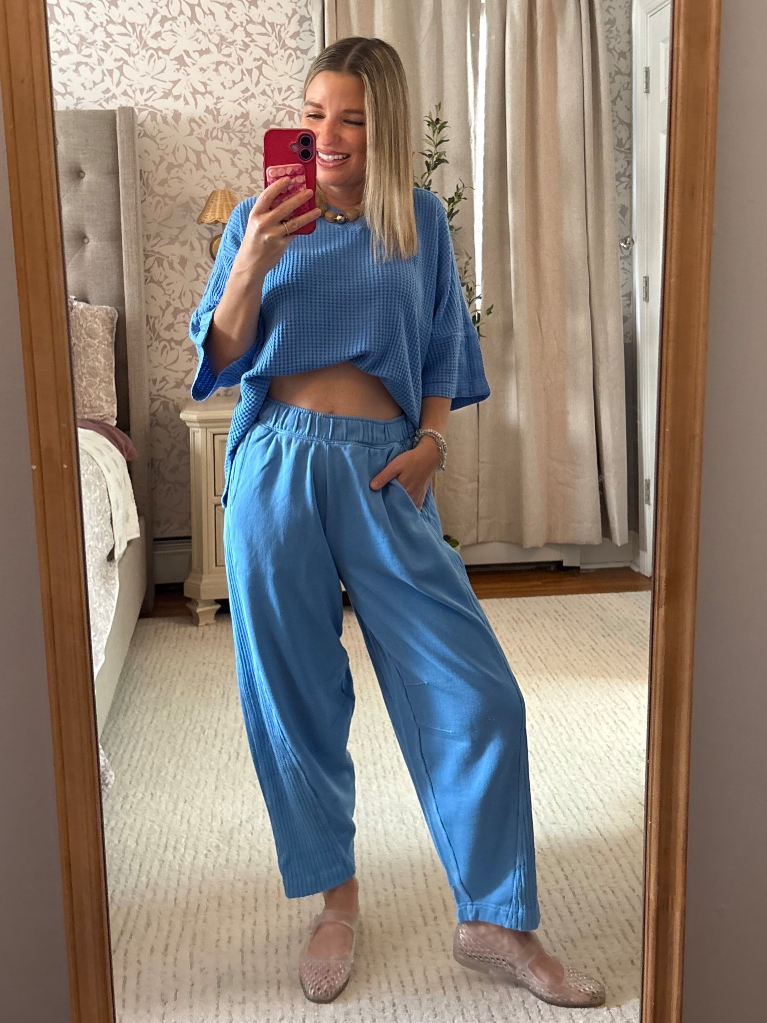 Lounge pants that come in short! Waffle knit oversize tee— such a cozy option!! Loveeeee

Top is 70% off!! Only $13!

#LTKSaleAlert #LTKPetite #LTKootd