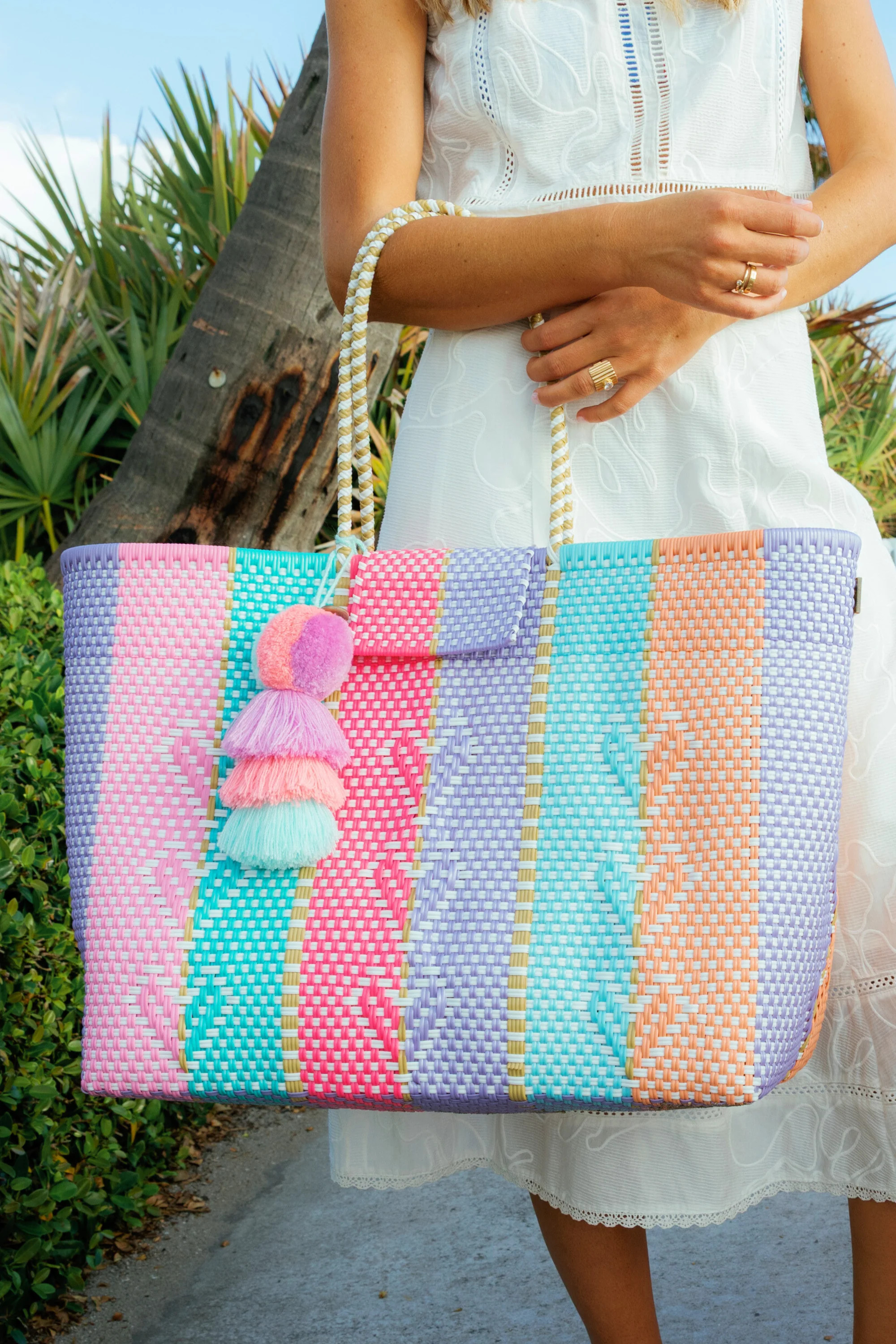 Neon Multi Heart Reflection Citron Tote | Squeeze De Citron