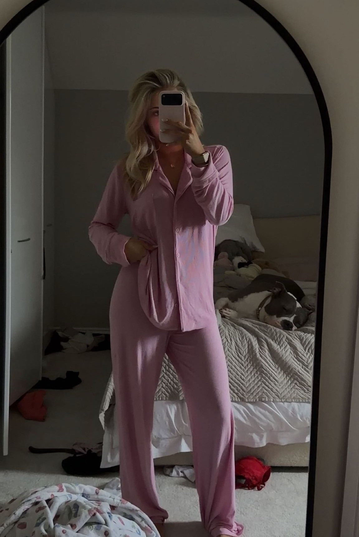 fave pjs 🩷☁️

Skims, pyjama, long pyjamas, matching pyjamas

#LTKuk #LTKwinter #LTKspring