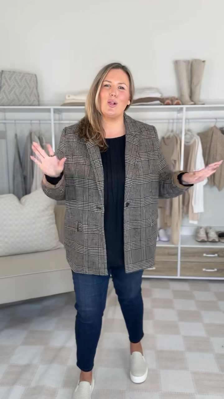 Blazer - runs true to size (TTS) and I’m in 2X, top is generous I’m in 20 Jeans: I’m wearing a size 20, they run true!

Amazon prime deals, fashion style, size 20, amazon fashion, fall fashion, affordable fashion, everyday outfit idea

#LTKFindsUnder50 #LTKSaleAlert #LTKPlusSize