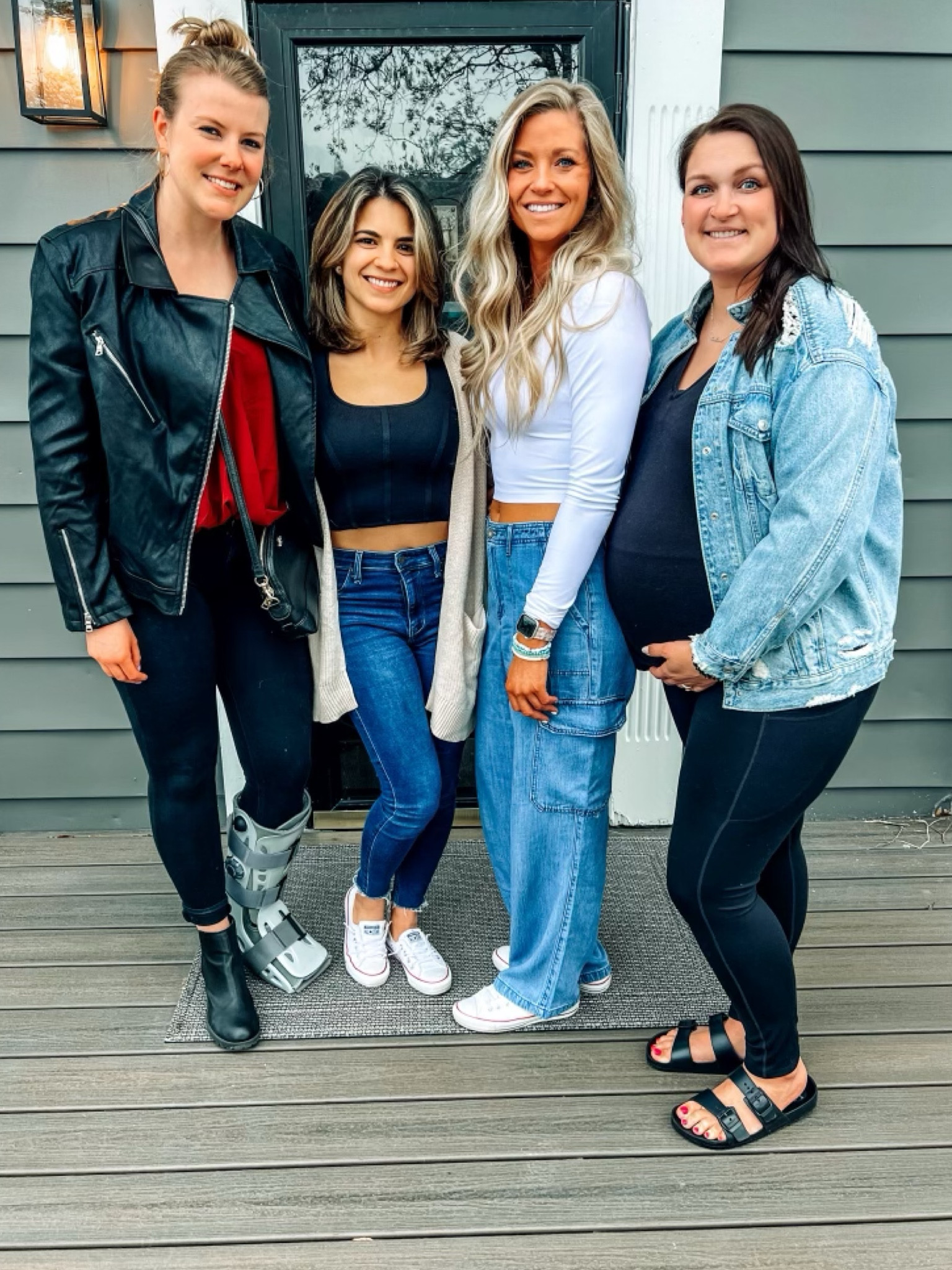 Getting so many questions about these cargos! They’re from TJ Maxx so I linked some similars!