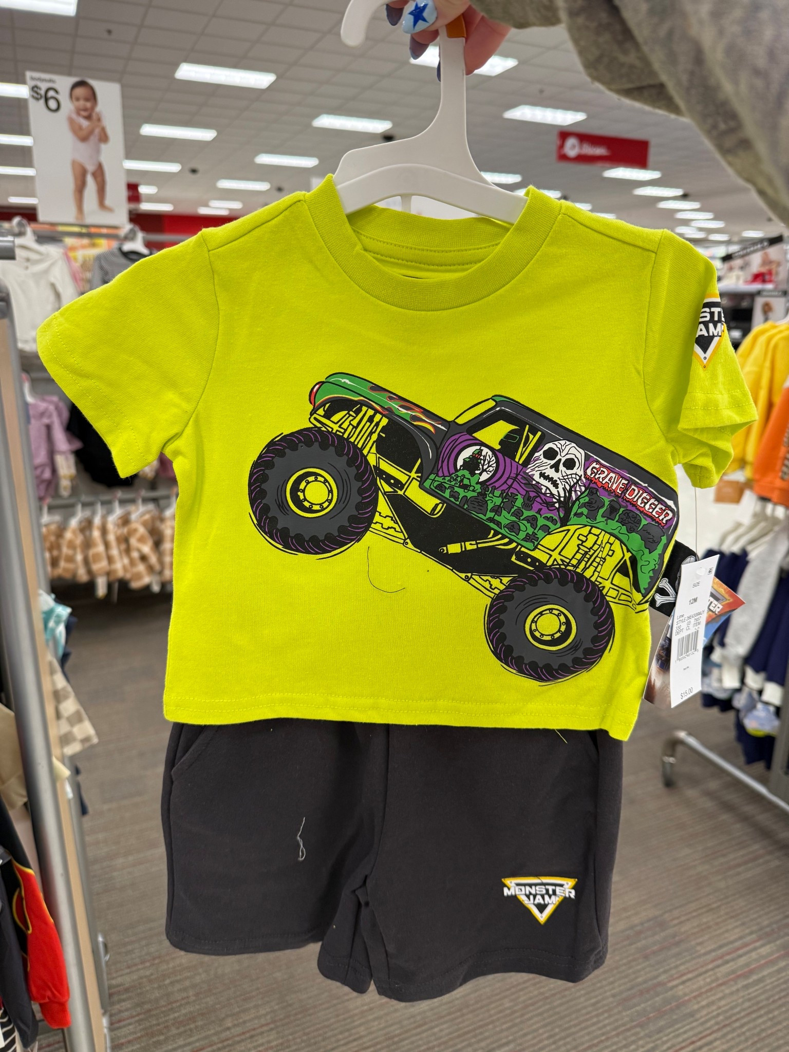 #momsterjam 
#boyclothes #kids #targetfinds #monstertrucks 