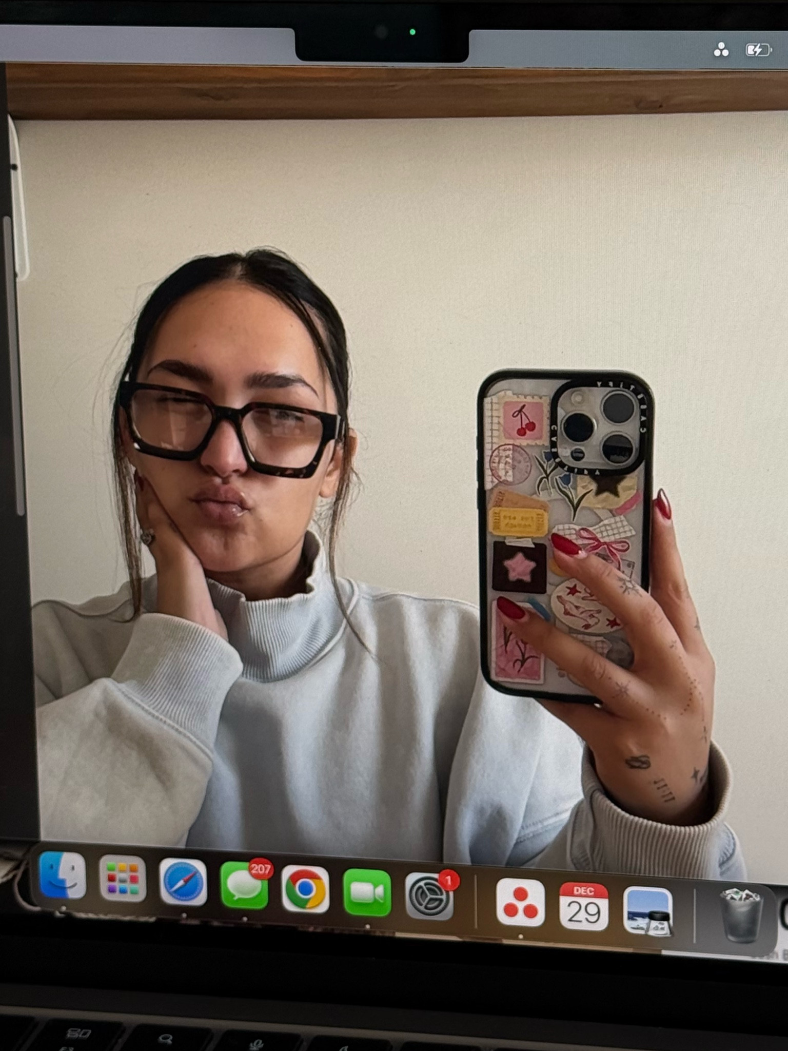 cutest mock neck sweater ☁️

#LTKootd #LTKFindsUnder100 #LTKMidsize