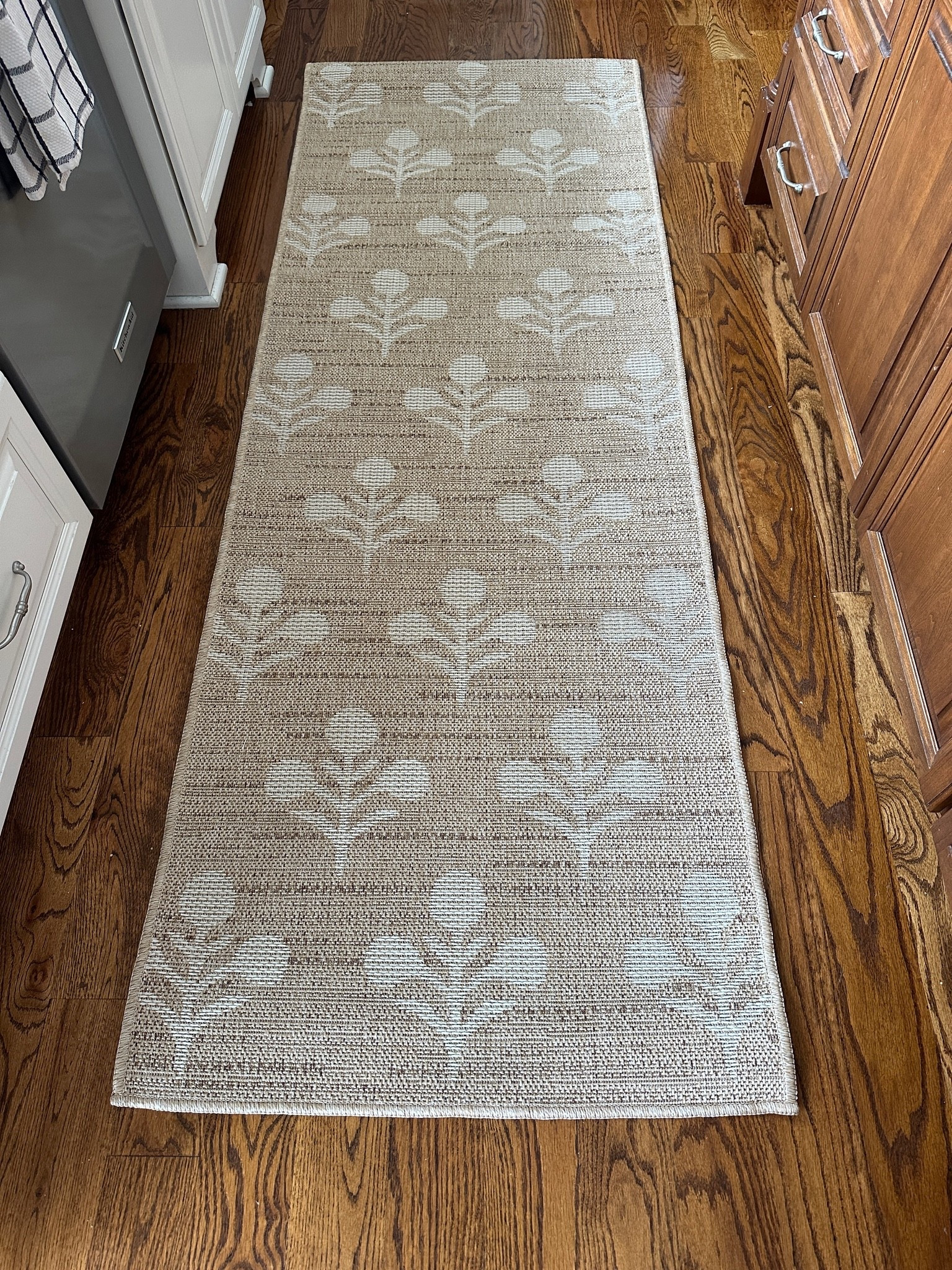 I’m loving this indoor outdoor rug from Erin Gates by Momeni!  So classic and perfect for spring and summer decorating!

#LTKmomlife #LTKSeasonal #LTKHome