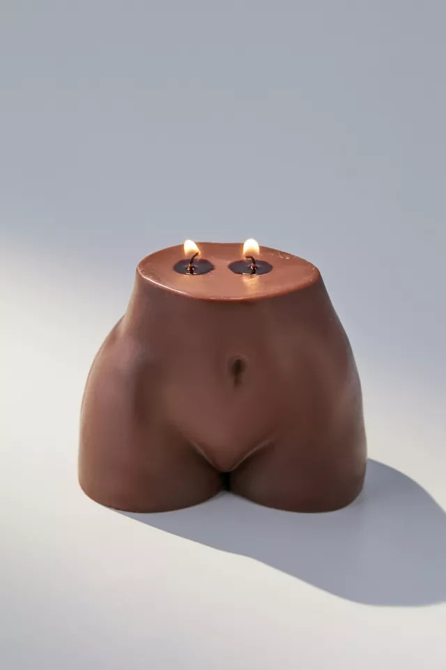 Sainté.co Mini Selene Shaped Candle | Urban Outfitters (US and RoW)