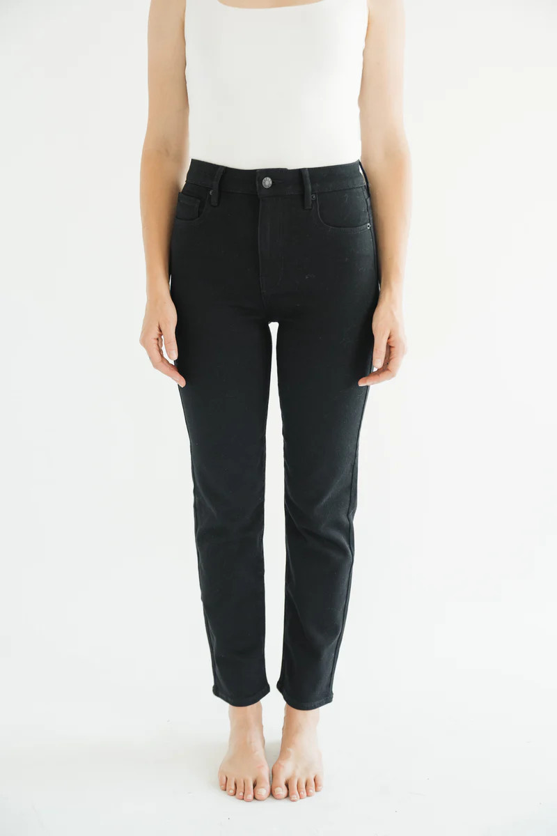 Chrissy Classic Vintage Jeans | Carly Jean Los Angeles