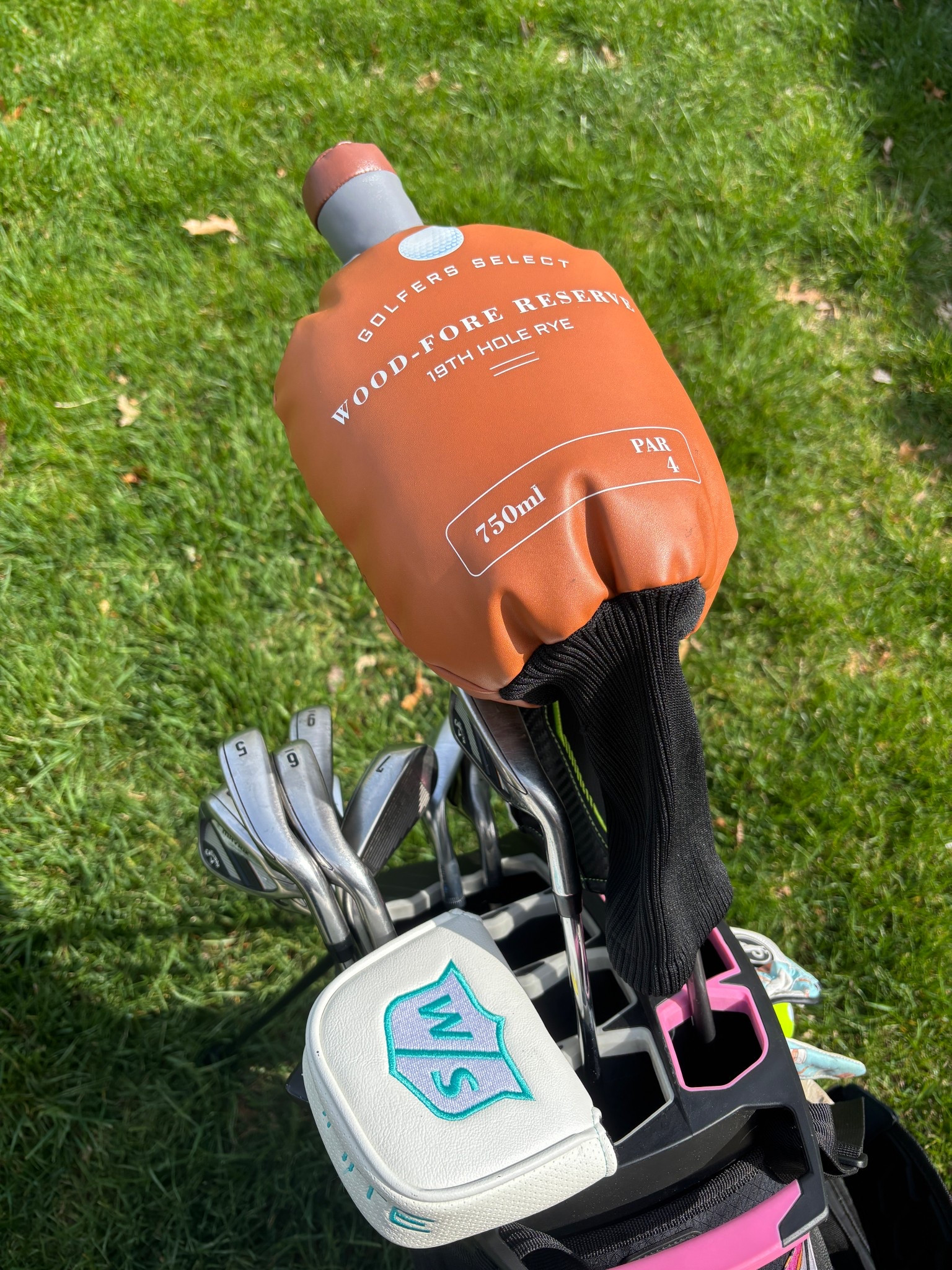 Golf Club Cover

https://creatoriq.cc/4lKUEGO

#LTKMens #LTKGiftGuide #LTKSeasonal