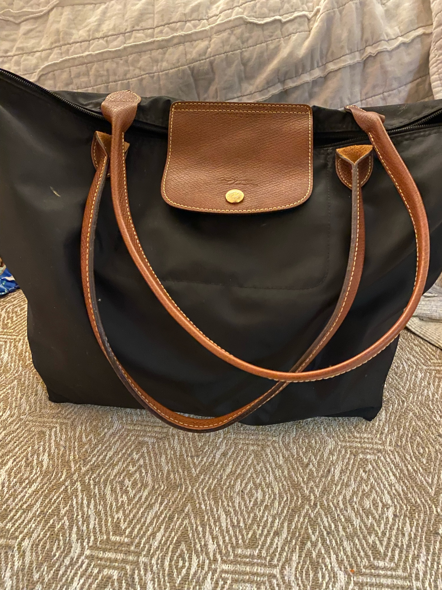 I’ve had my Longchamp bag for years and I’m so glad they’re coming back in style 

#LTKGiftGuide #LTKItBag #LTKCyberWeek