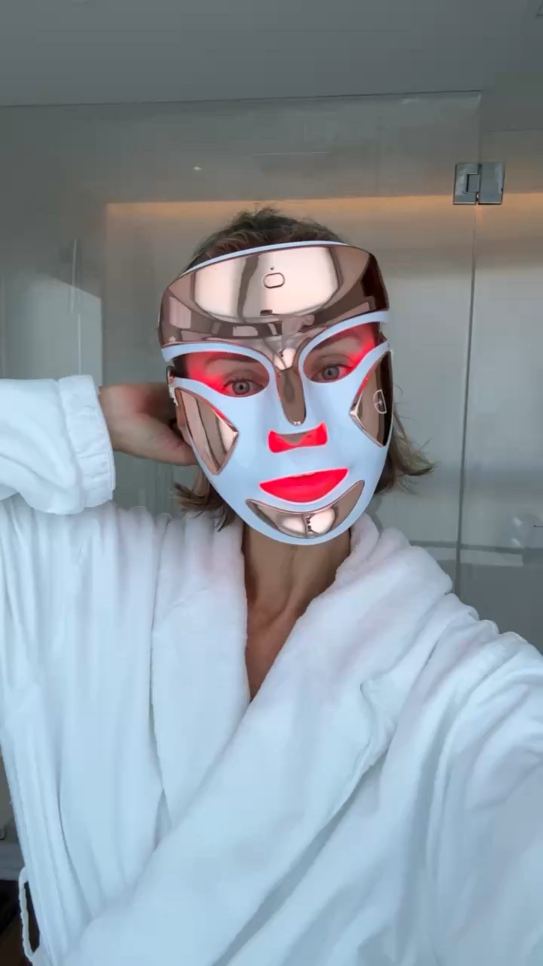 I’ve been loving this red light therapy mask 💕

Loverly Grey, red light therapy mask, beauty finds 

#LTKBeauty