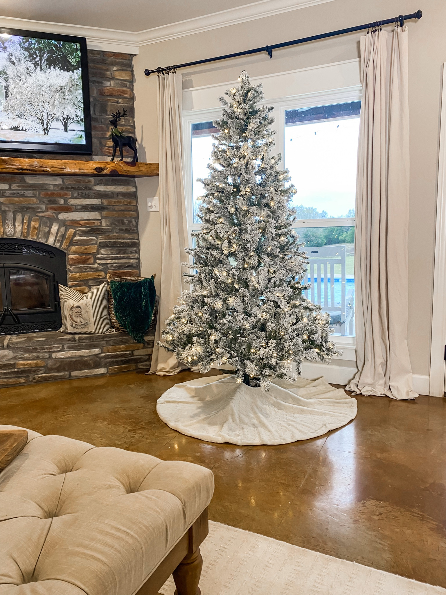 Finally!!! Starting tree #2

#LTKHoliday #LTKSeasonal #LTKhome