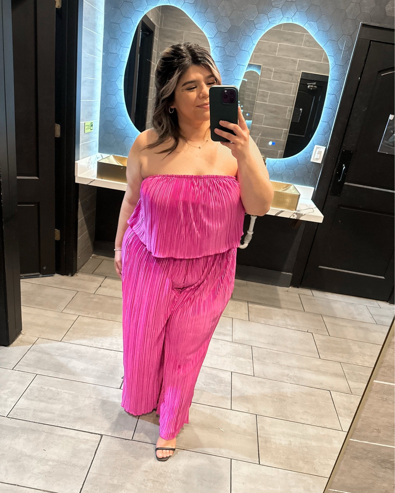 Dinner with the gals 💖

#LTKootd #LTKWedding #LTKPlusSize