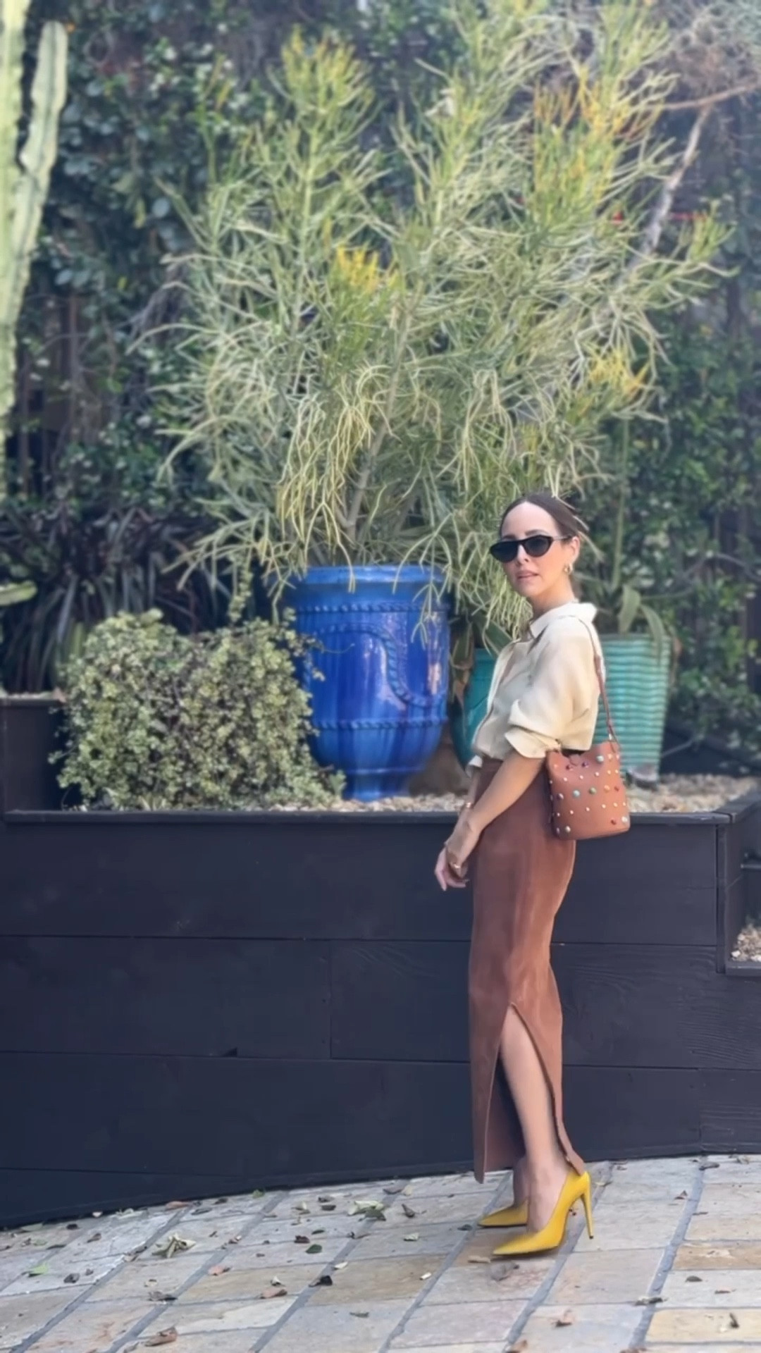 Rebecca Minkoff in LA 💫 wearing a vintage skirt (linked similar!) & I’m obsessed with these playful pops of color ✨

#LTKmomlife #LTKootd #LTKPetite