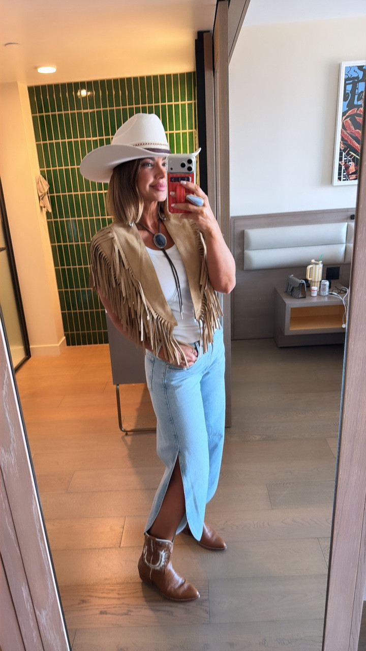 cowgirl outfit ♥️

#LTKootd #LTKSaleAlert #LTKBeauty
