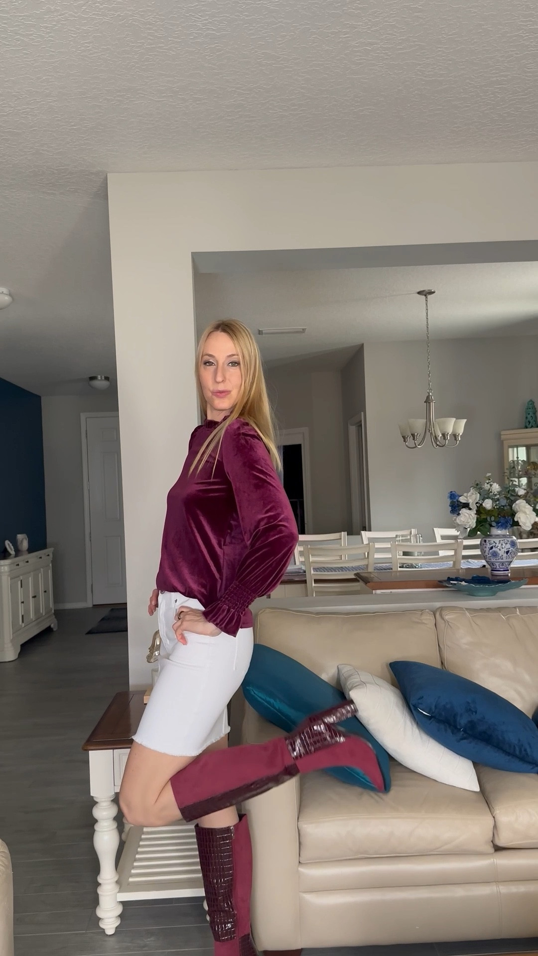 Velvety soft blouse 
❤️ this top elevates any outfit and gives a little extra warmth 
❤️ it does have stretch in it
❤️ I am wearing size small, fits true to size, I am 5’10”
❤️ SHEIN fashion, SHEIN under $50 find

#LTKFindsUnder50 #LTKTall #LTKFindsUnder100