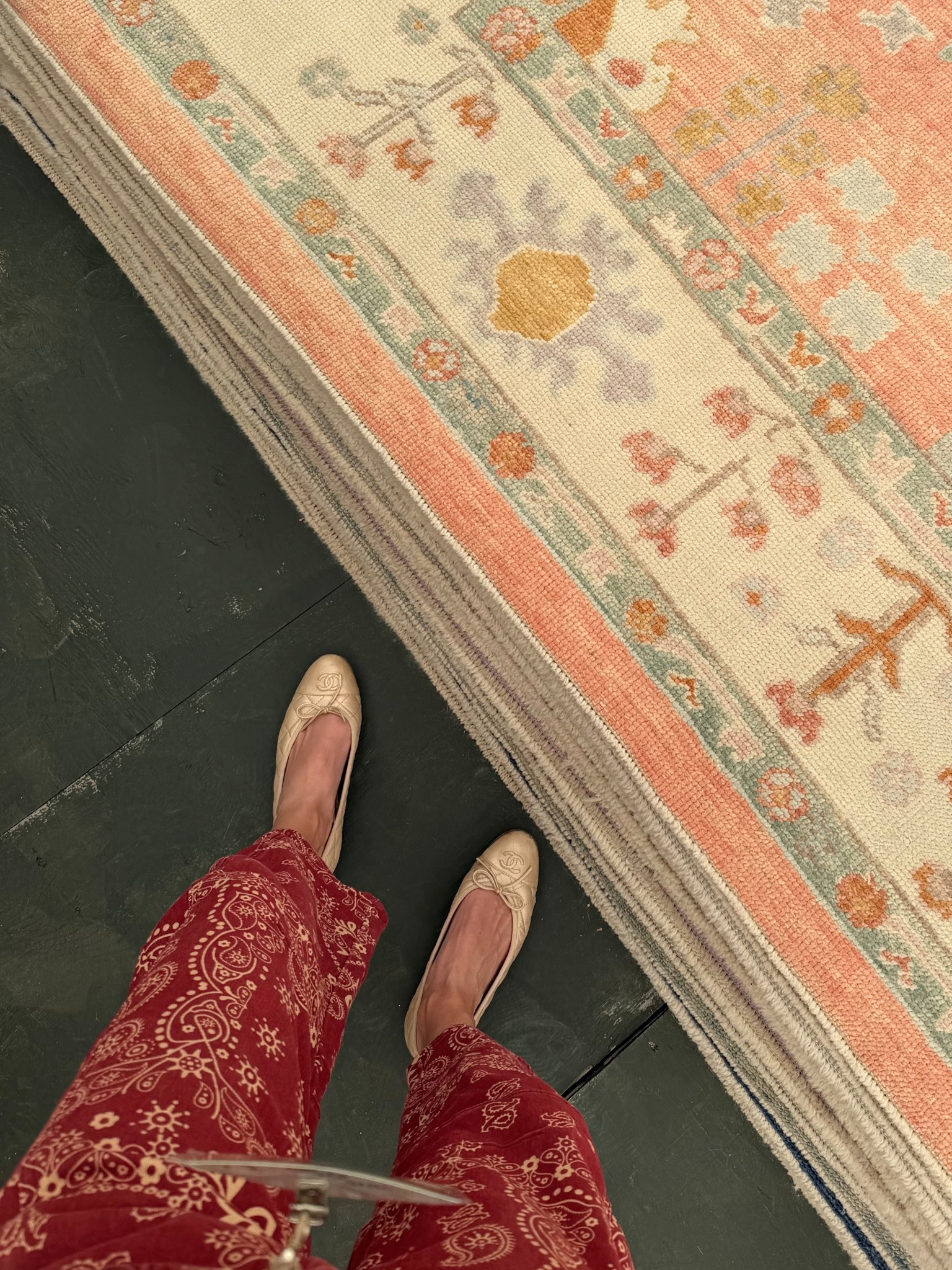 Catching up on Round top requests! Bandana barrel jeans that everyone loved. So easy, comfy & great quality for the price. I’m in a XS

#LTKdayinmylife #LTKSaleAlert #LTKFestival