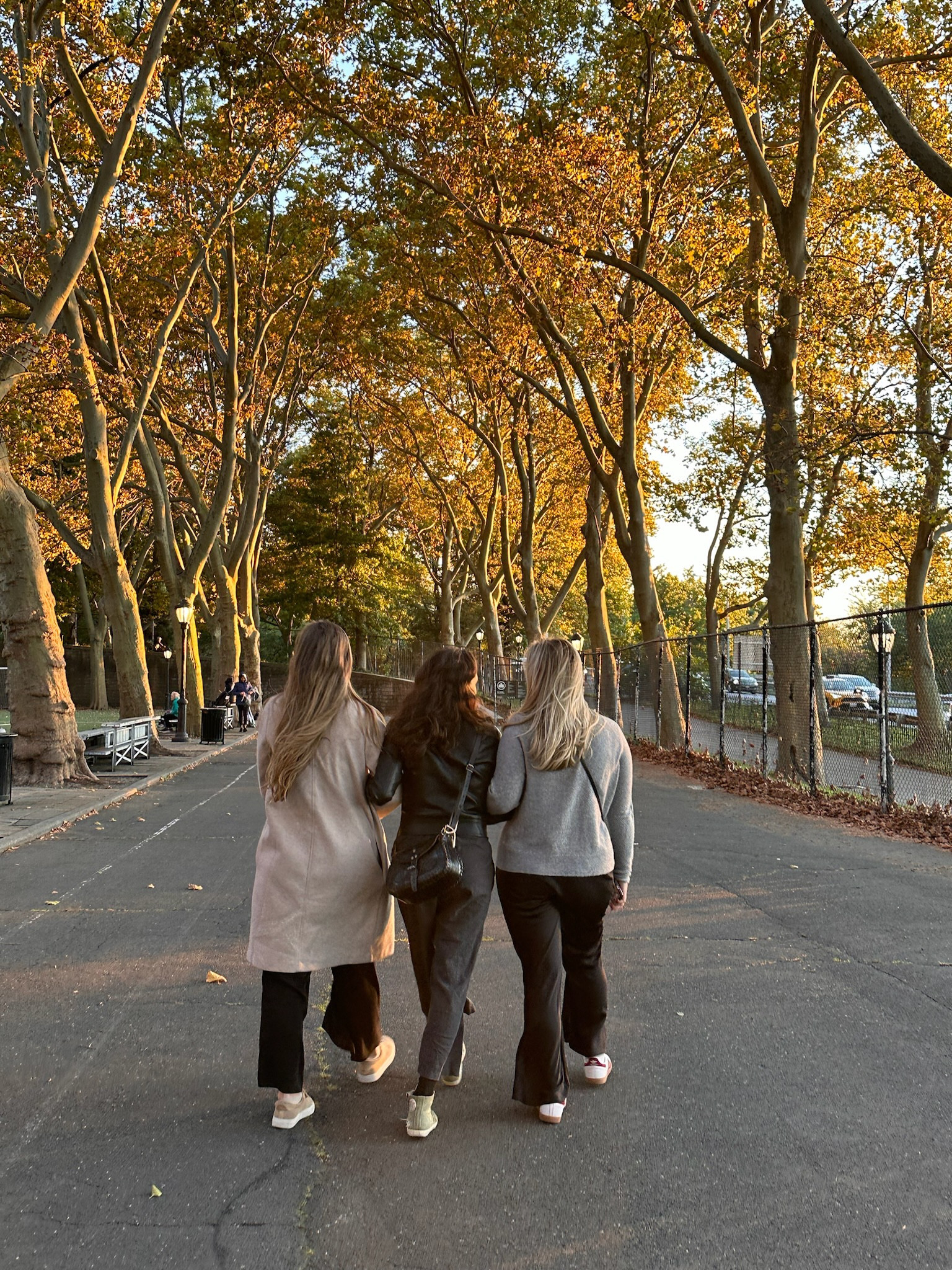 It’s cold outside, you need a scarf! 🧣

Distinct and timeless designer scarves, perfect for dressing up or styling any outfit.

#LTKHoliday #LTKGiftGuide #LTKSeasonal