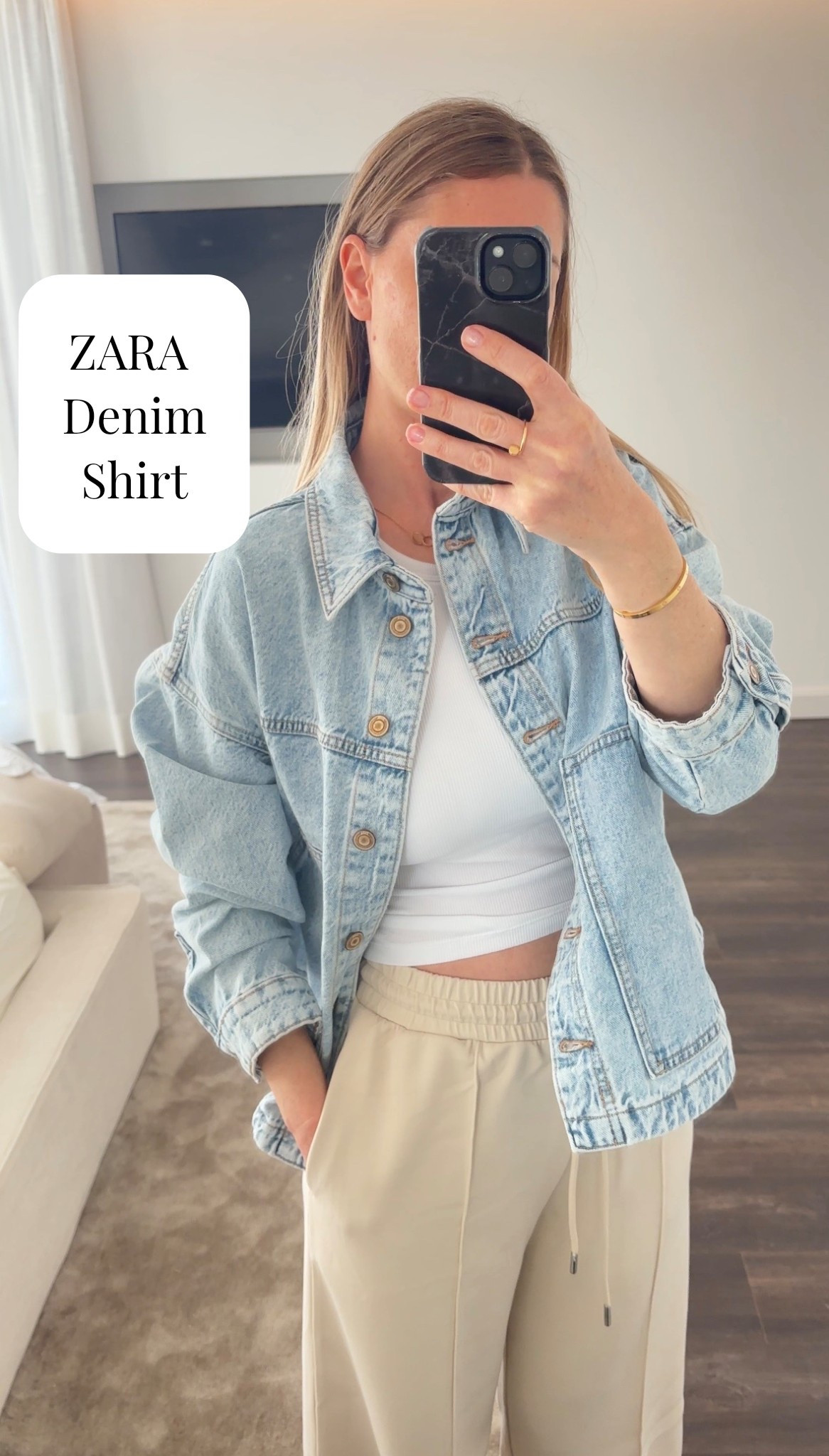 Zara denim shirt/jacket. I’m wearing size S

#ZARA

#LTKeurope #LTKuk #LTKspring