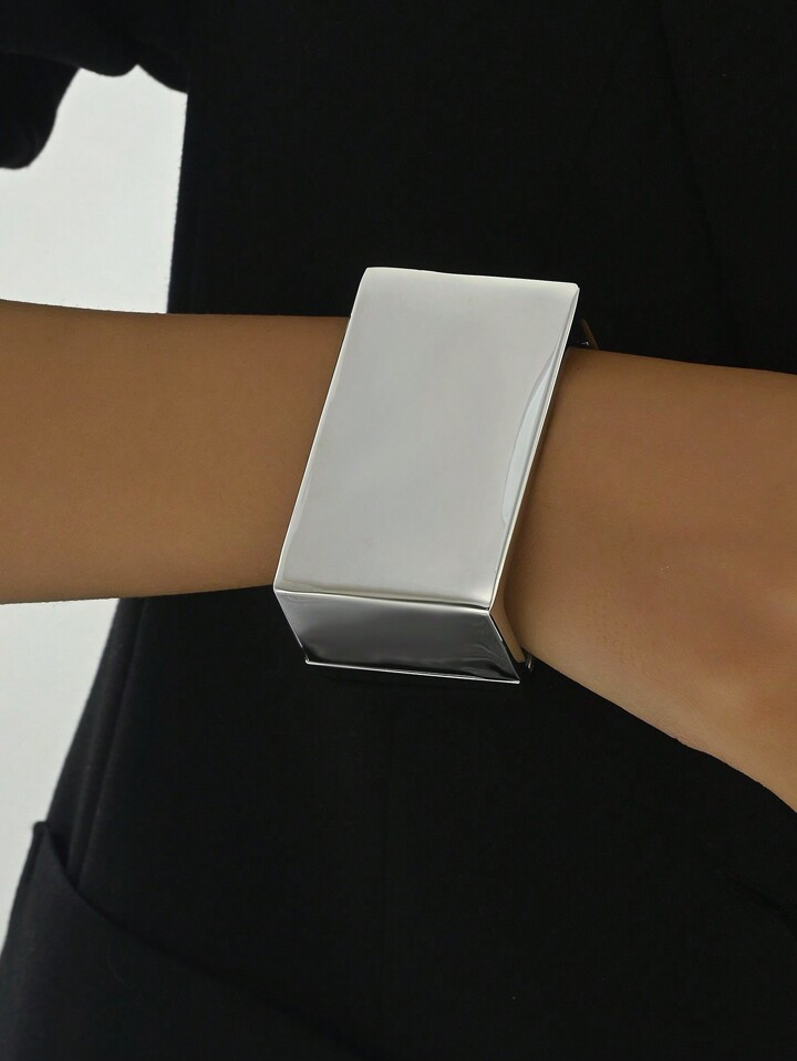 1pc Fashionable Zinc Alloy Wide Square Circle Geometric Bracelet, Street Style, High-End Feel, Ex... | SHEIN