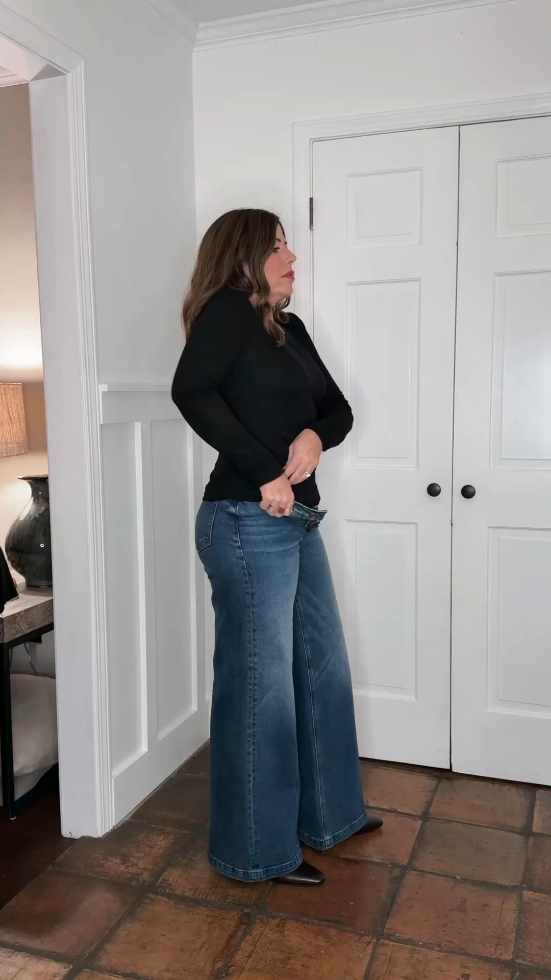 Amazon look for less cropped cardigan

On sale as low as $14.99
I sized up to a large but should have stuck with my true size medium 

Great staple for your closet 

#LTKFindsUnder50 #LTKStyleTip

#LTKootd #LTKSaleAlert #LTKOver40