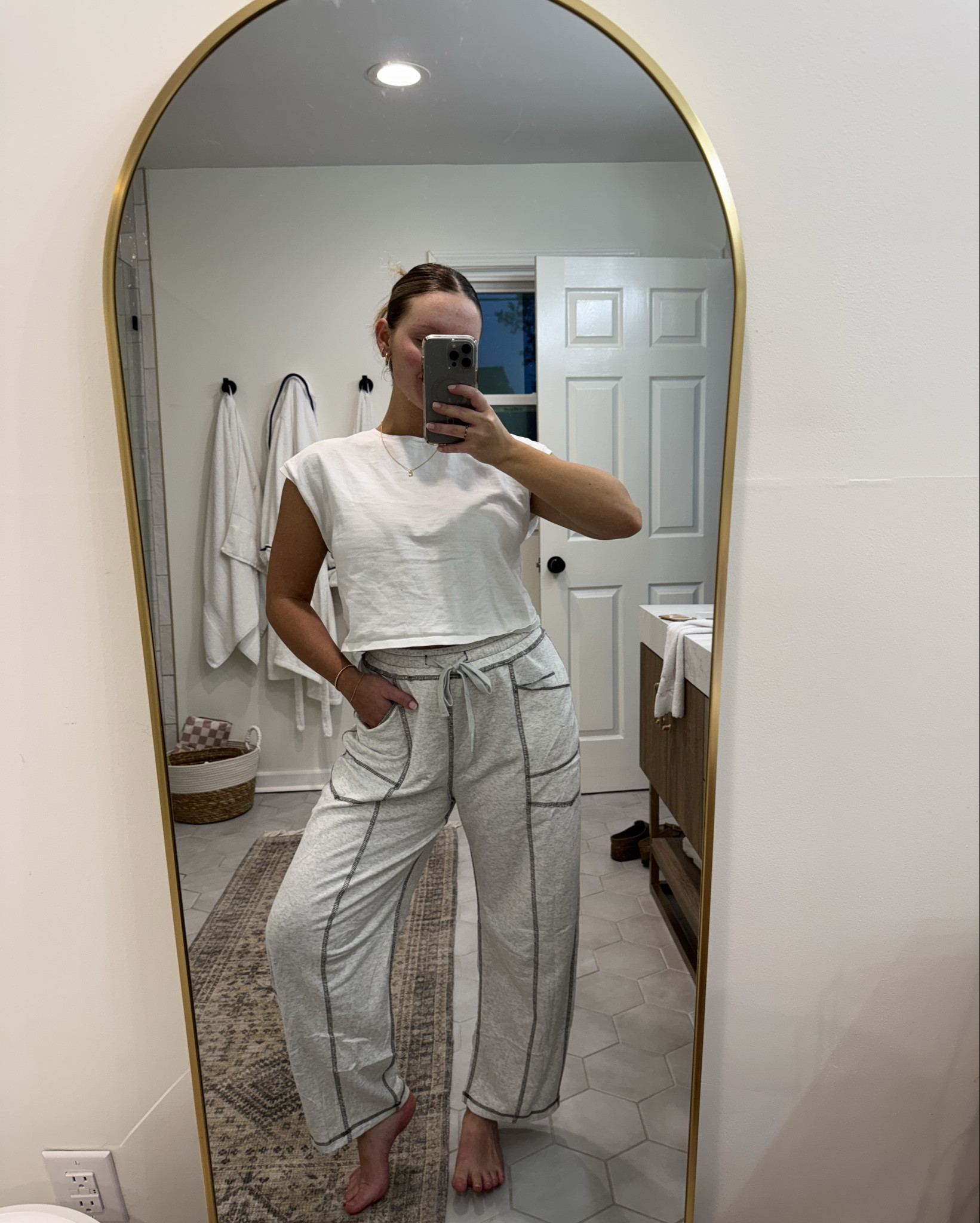 living in these barrel sweatpants 🩶 

#LTKootd #LTKGiftGuide