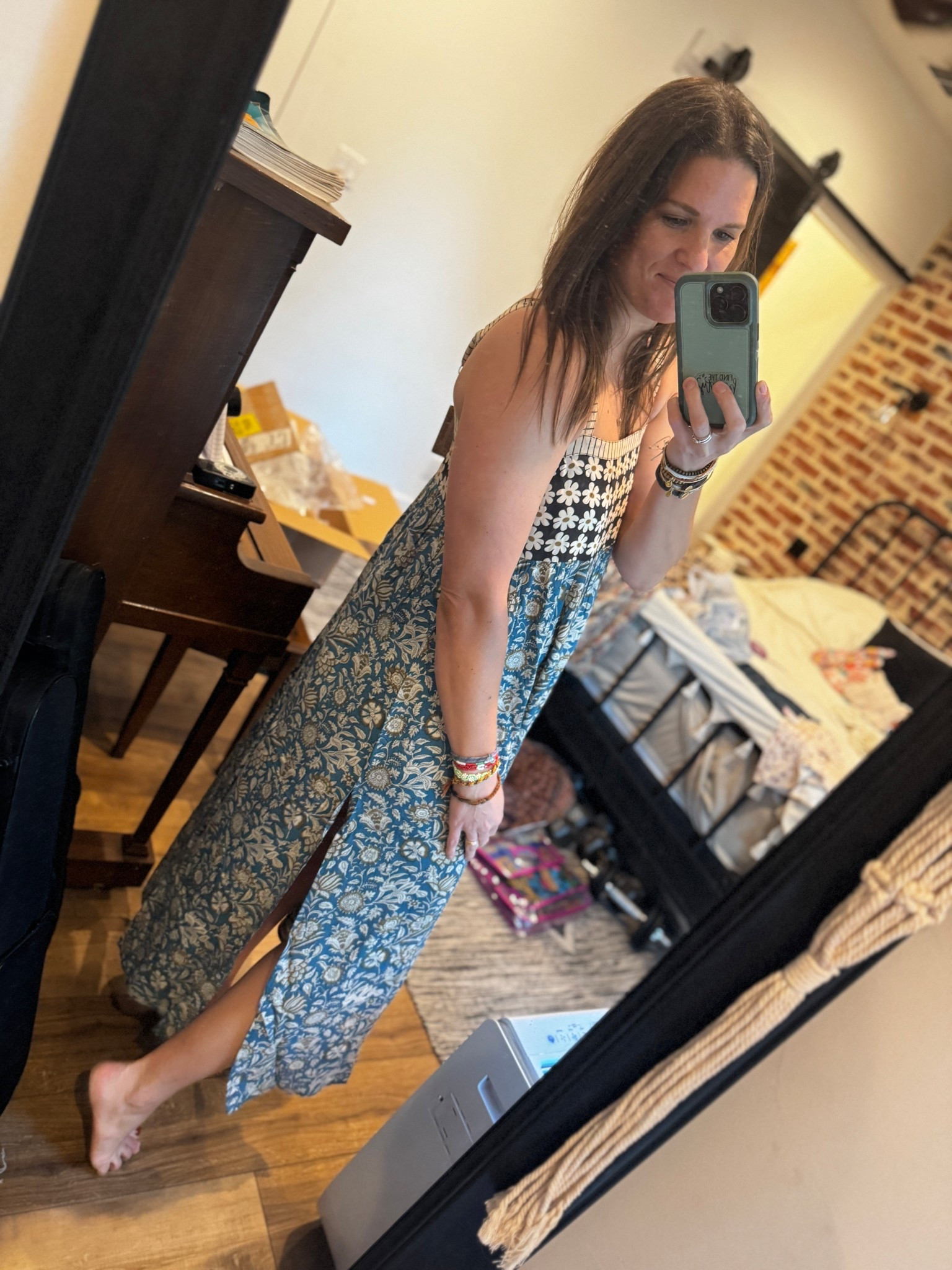 Those flowers on the top!!! 😍😍😍

#LTKdayinmylife #LTKgrwm #LTKmomlife