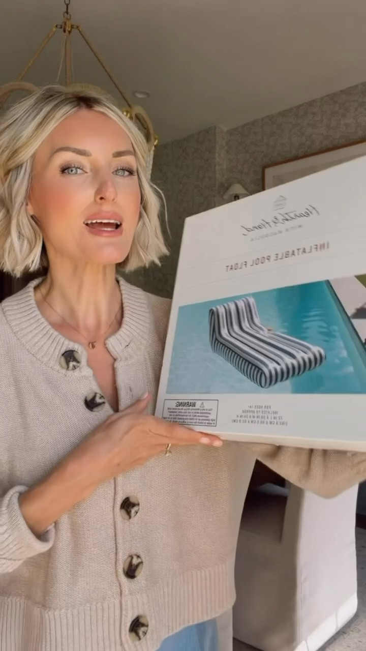 The cutest pool lounge floats! We needed some new ones for our pool so I picked 2 of these up. How cute is the pattern? 👏🏼

Loverly grey, Target pool float, affordable summer finds, lounge float, hearth and hand

#LTKHome #LTKSeasonal