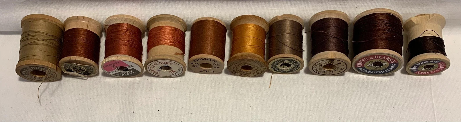 10 Vintage Wooden Thread Spools Shades of Browns Rust & Dark Yellow - Etsy | Etsy (US)