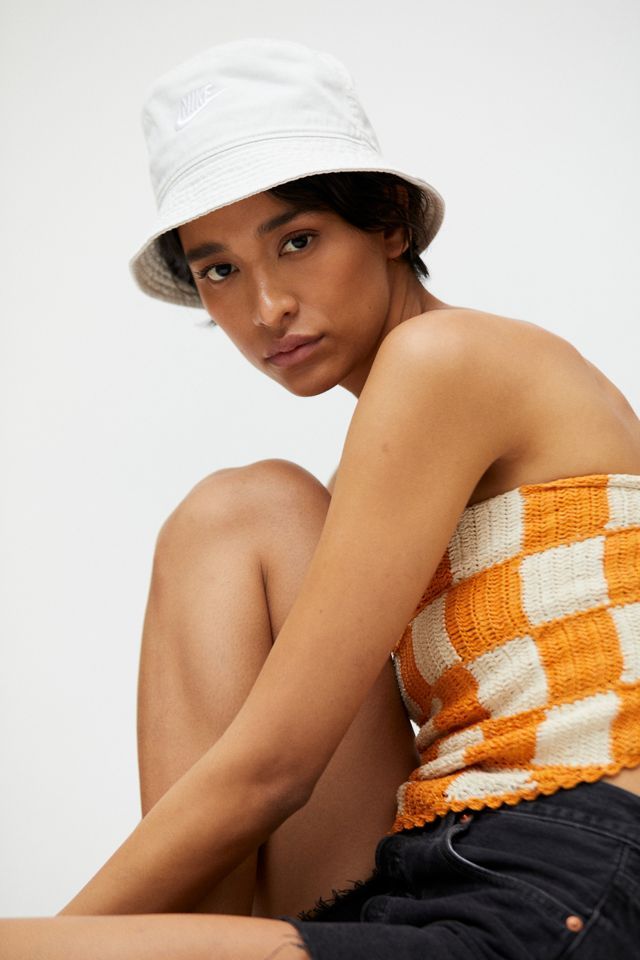 Nike Sportswear Futura Bucket Hat | Urban Outfitters (US and RoW)
