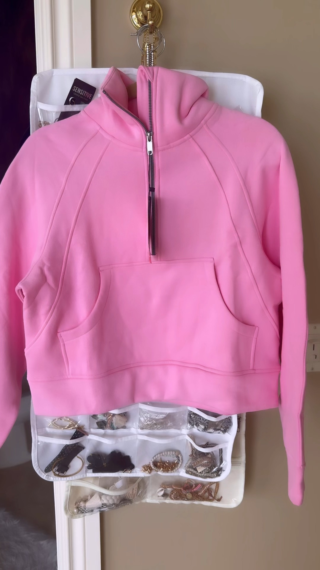 Amazon Valentine’s Day sweatshirt, size of size

#LTKover40 #LTKfindsunder50 #LTKsalealert