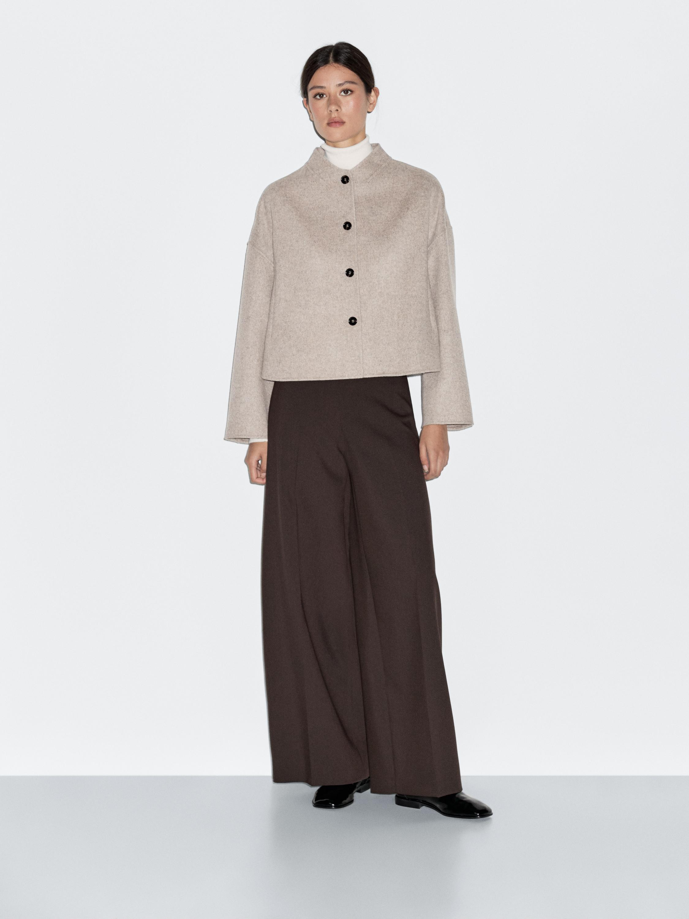 Short wool blend coat with high collar | Massimo Dutti US