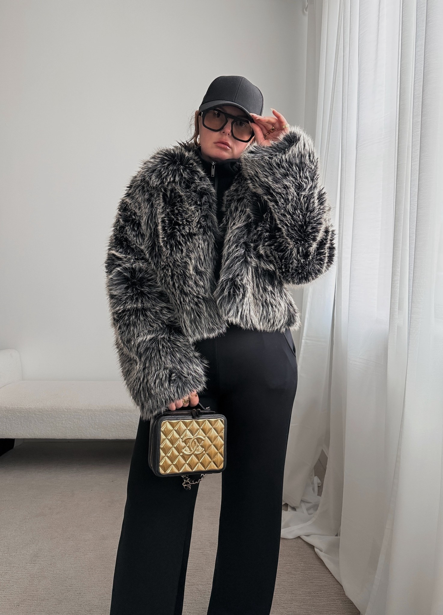 Winter outfits 
Coat

#LTKHoliday #LTKSeasonal