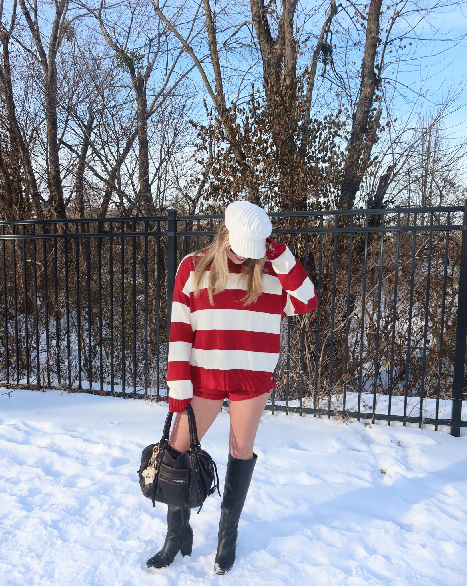 Where’s Waldo but chic🤷‍♀️🤷‍♀️

#LTKSeasonal #LTKValentine #LTKootd