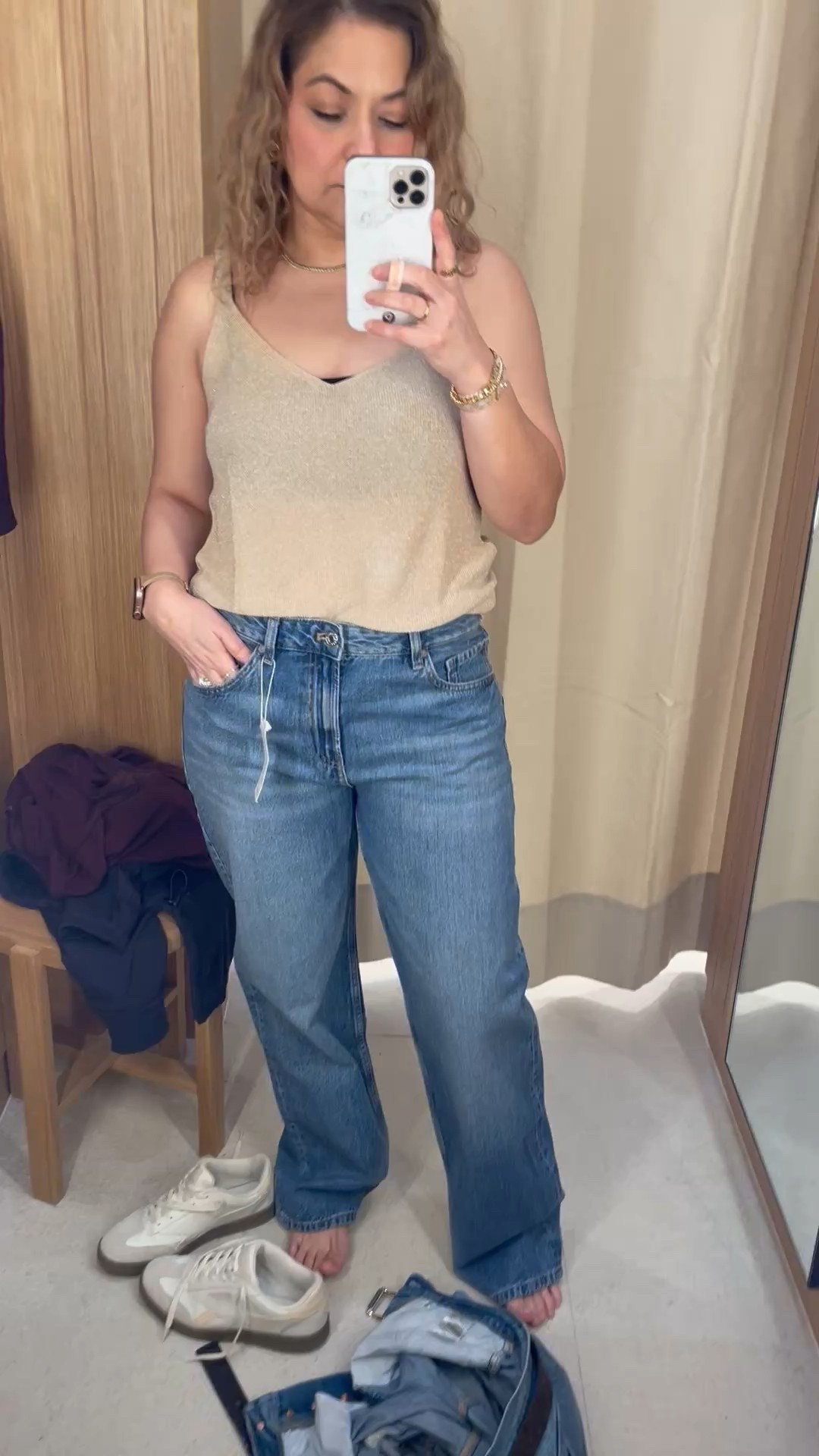 The jeans are the best but look at the shirt isn’t darling 

#LTKU #LTKMidsize #LTKStyleTip