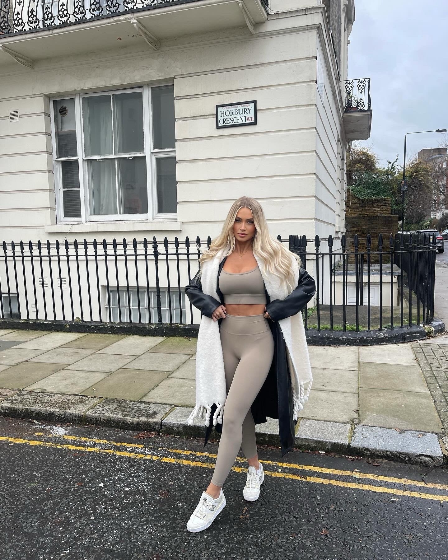 Adanola sets have my heart <3 sooo comfy always! Wearing size Small 🤎 obsessed with these new balance trainers aswell they literally go with all my outfits🫶🏼

#LTKshoecrush #LTKstyletip #LTKSeasonal