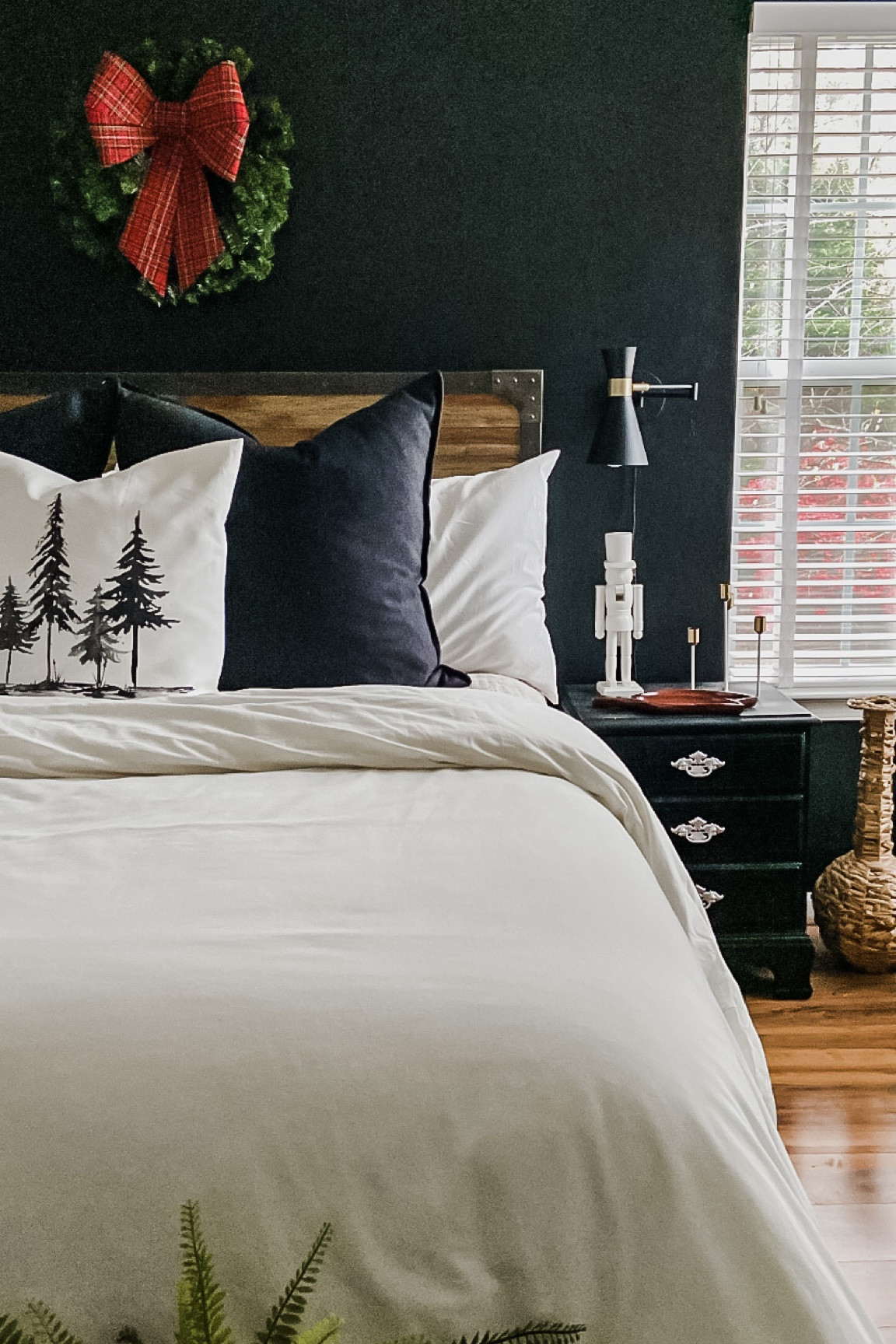 Christmas

#LTKSeasonal #LTKhome #LTKstyletip