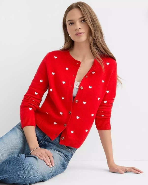 Heart Cardigan

#LTKWorkwear #LTKSeasonal #LTKFindsUnder100