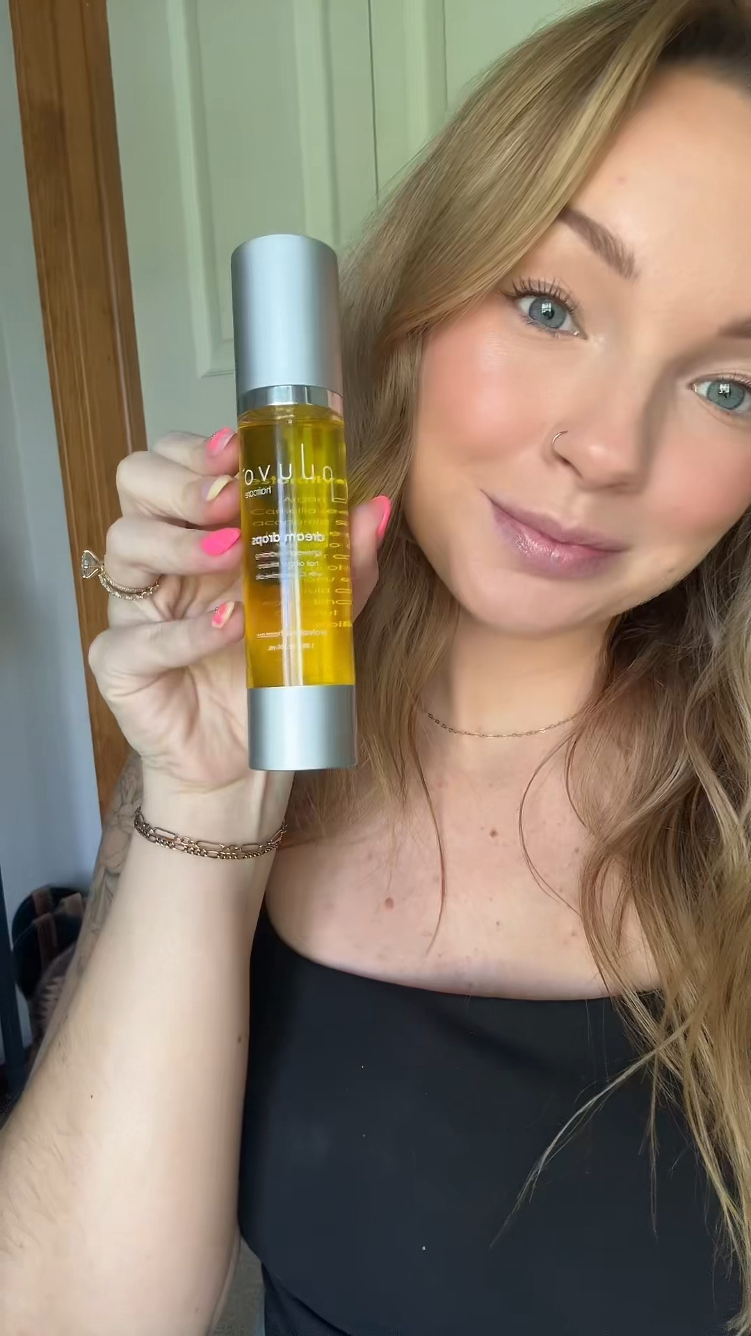 @NUUVOHAIRCARE #AD
@RAYCHELHARRISON
@SALONNUUVO
#NUUVOHAIRCARE haircare, hair oil, healthy hair, hair product 

#LTKSaleAlert #LTKGiftGuide #LTKBeauty
