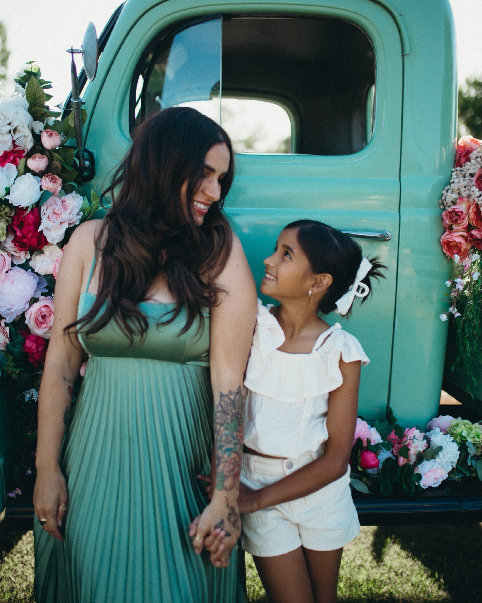 Mother’s Day photos with my babies!!  Looooved this dress from
Abercrombie! Wearing a large! 

#LTKFindsUnder100 #LTKStyleTip #LTKFamily