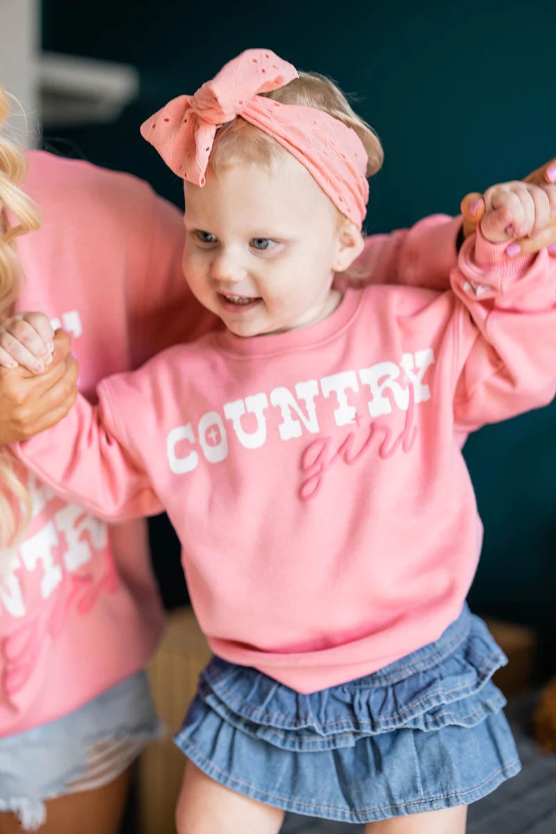 BuddyLove | Lil Daisy Graphic Sweatshirt | Raisin A Country Girl | BuddyLove